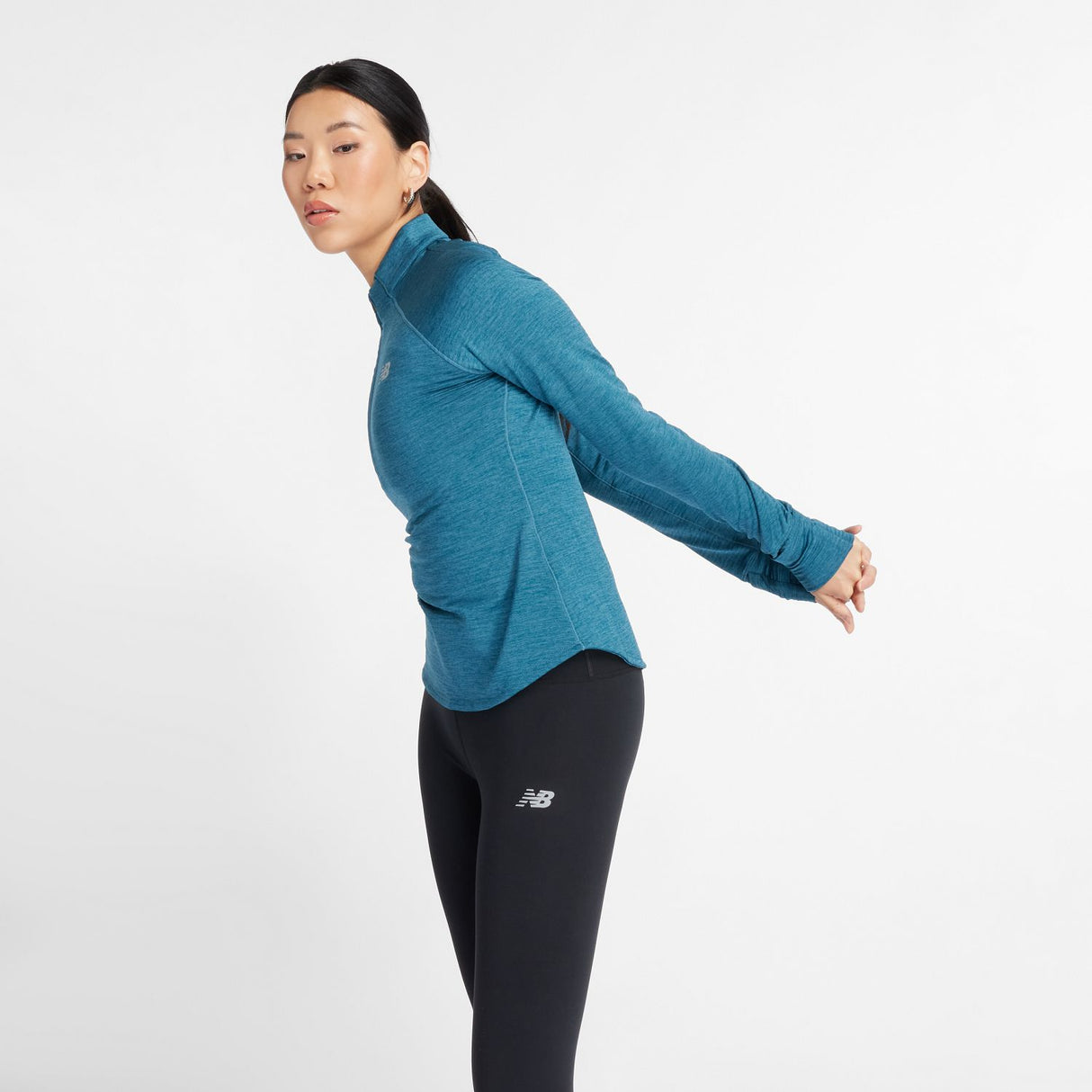 New Balance Women's NYC Marathon Athletics Heat Grid Half Zip-2