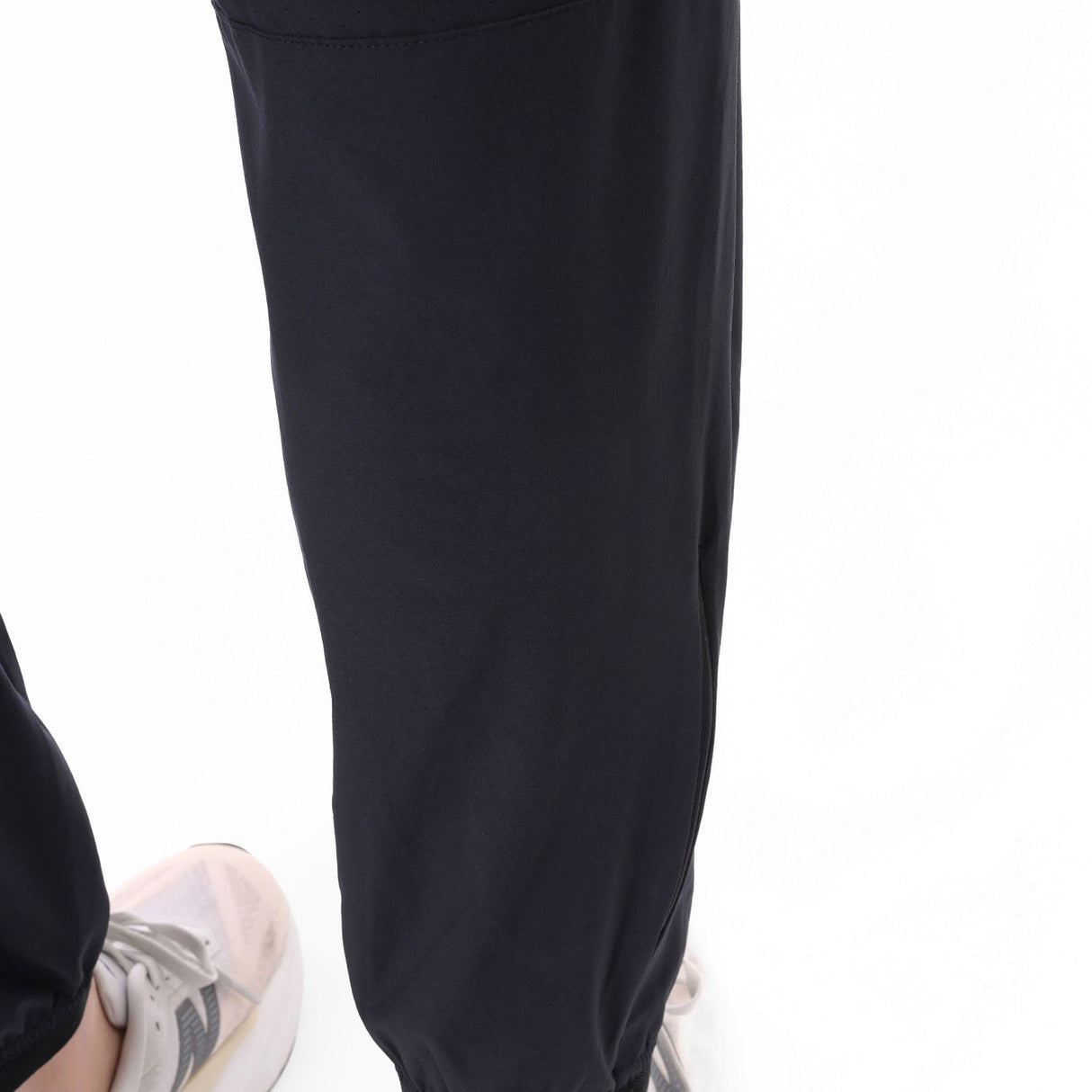 New Balance Women's RC Essential Joggers-8