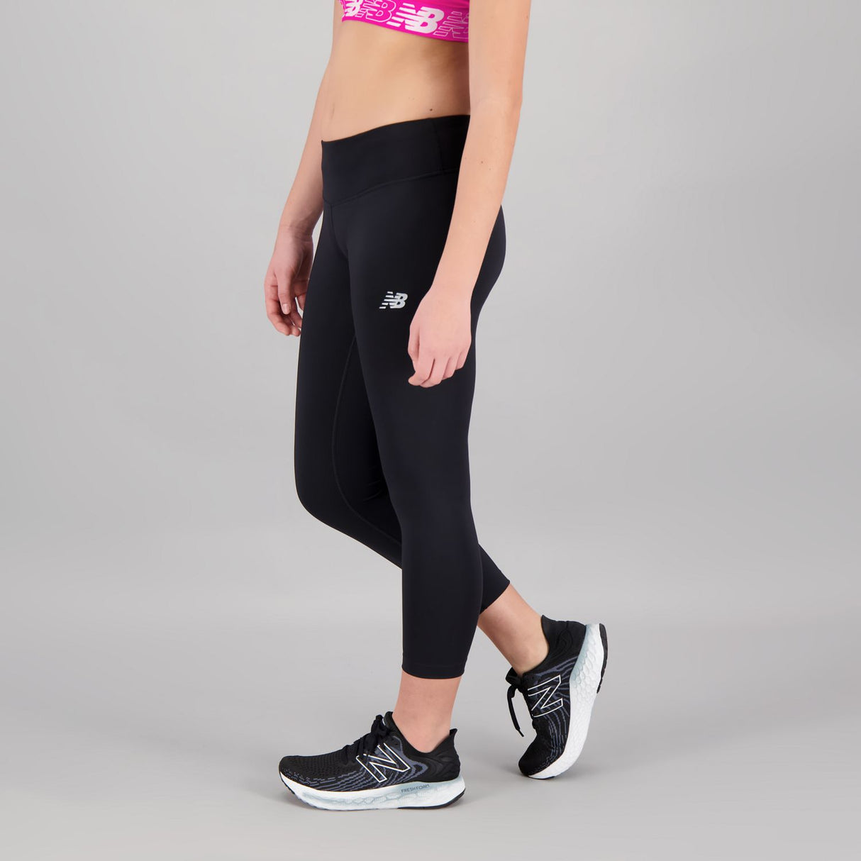 New Balance Women's Accelerate Capri-4