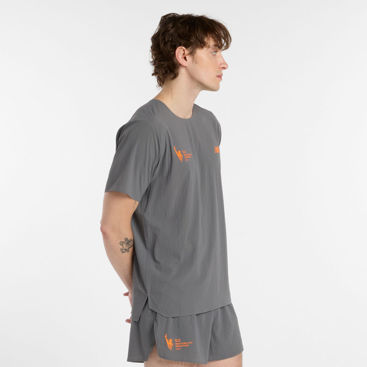 New Balance Men's NYC Marathon Ultra Light T-Shirt-3
