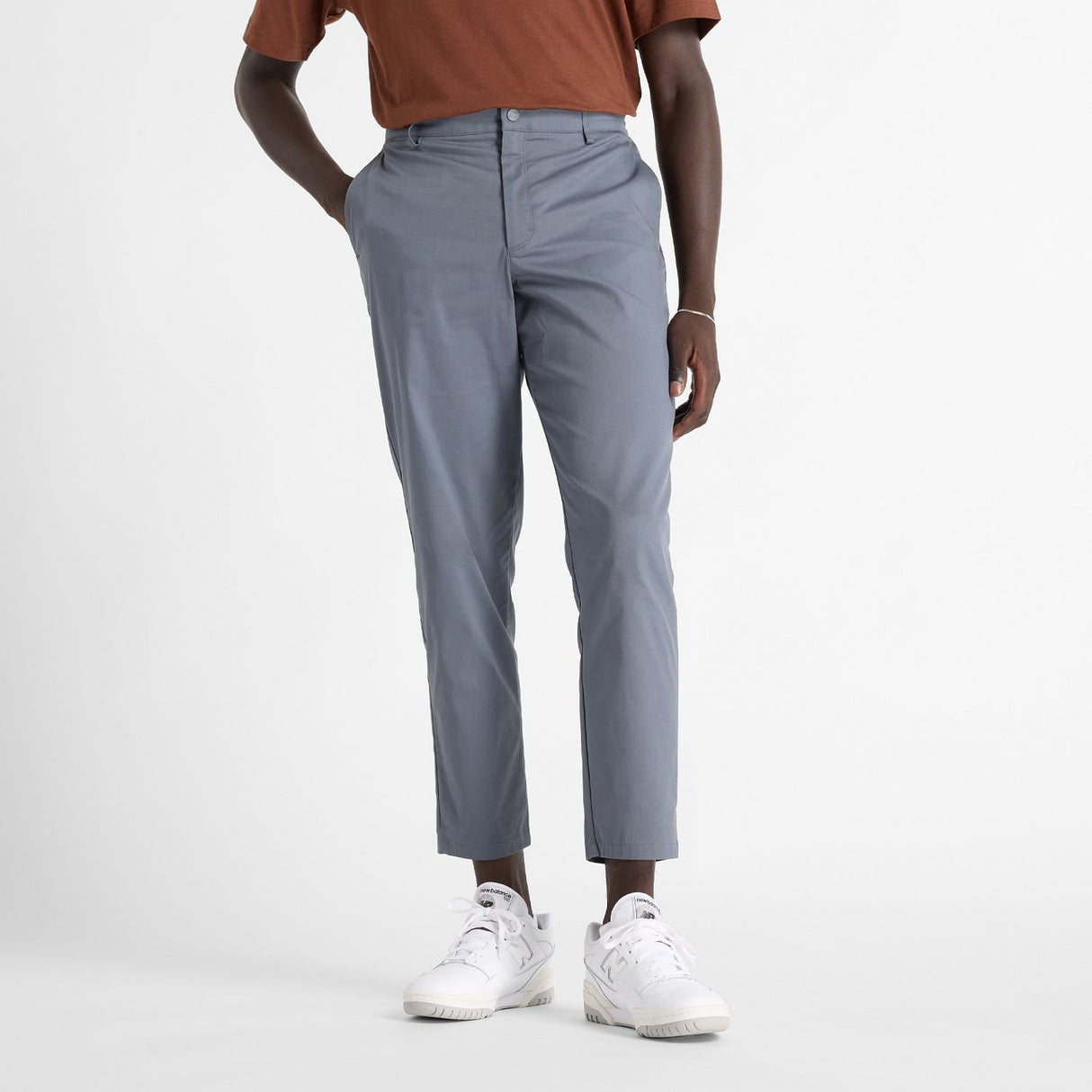 New Balance Men's Athletics Standard Tapered Pants 28-3