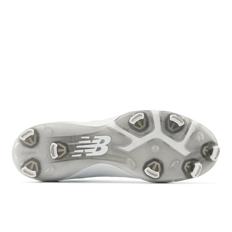 New Balance Women's Fuse v5 Softball Cleat - SMFUSEW5 Wide Softball Footwear All