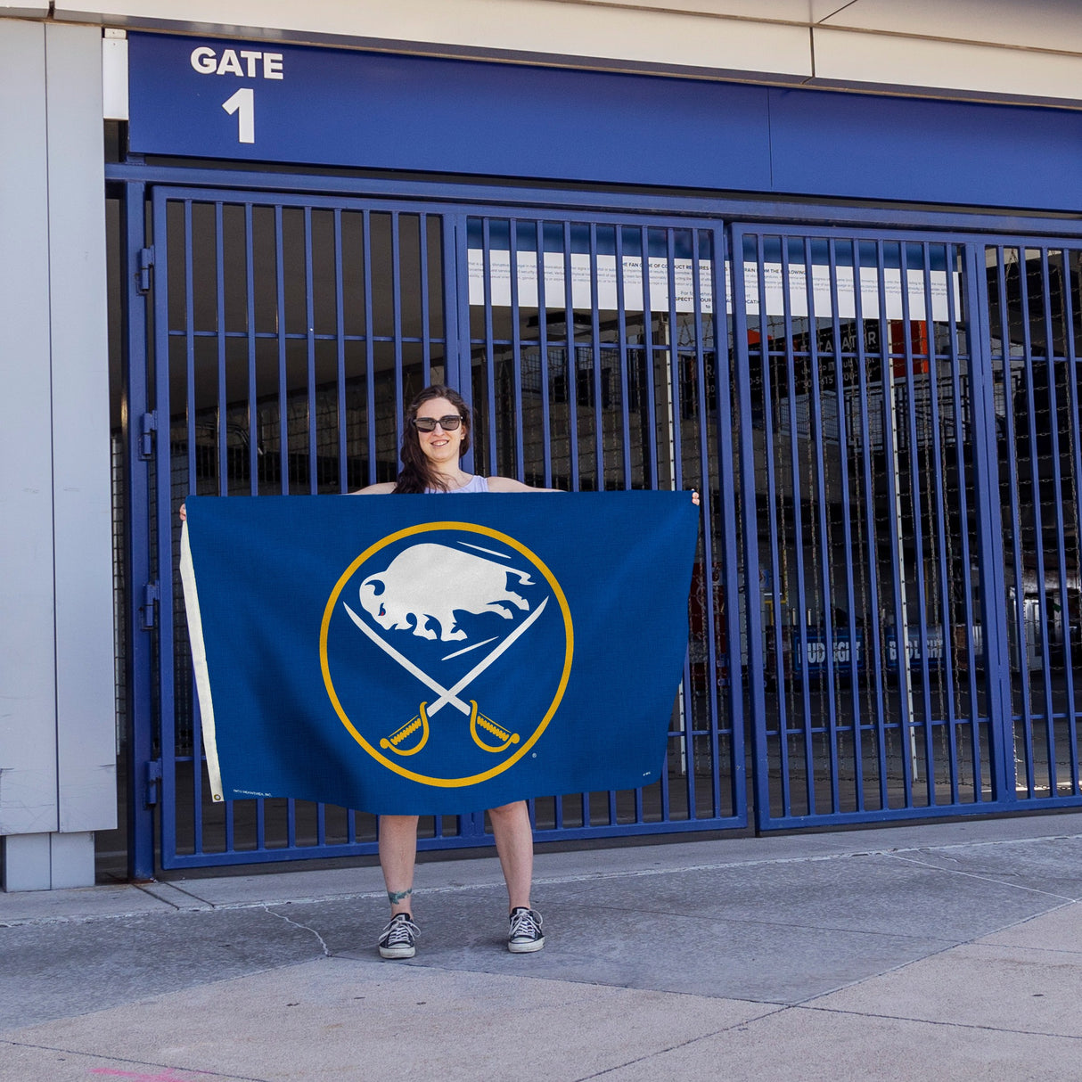 Rico Industries NHL Buffalo Sabres Standard 3' x 5' Banner Flag-4