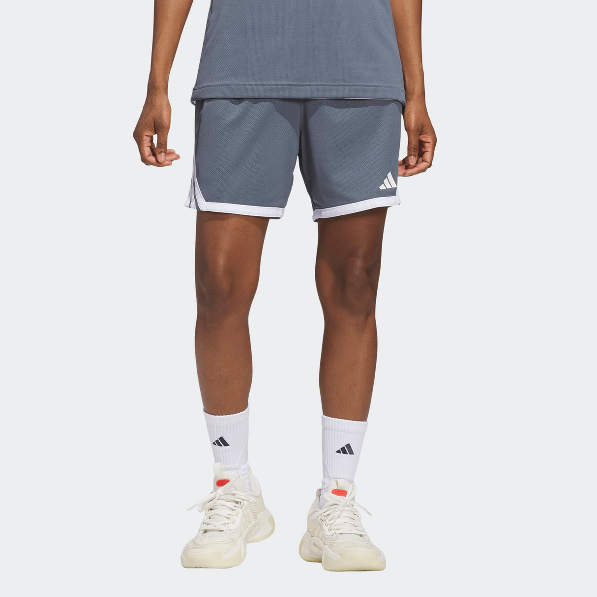 adidas Women's Everyday 7" Pro Basketball Shorts
