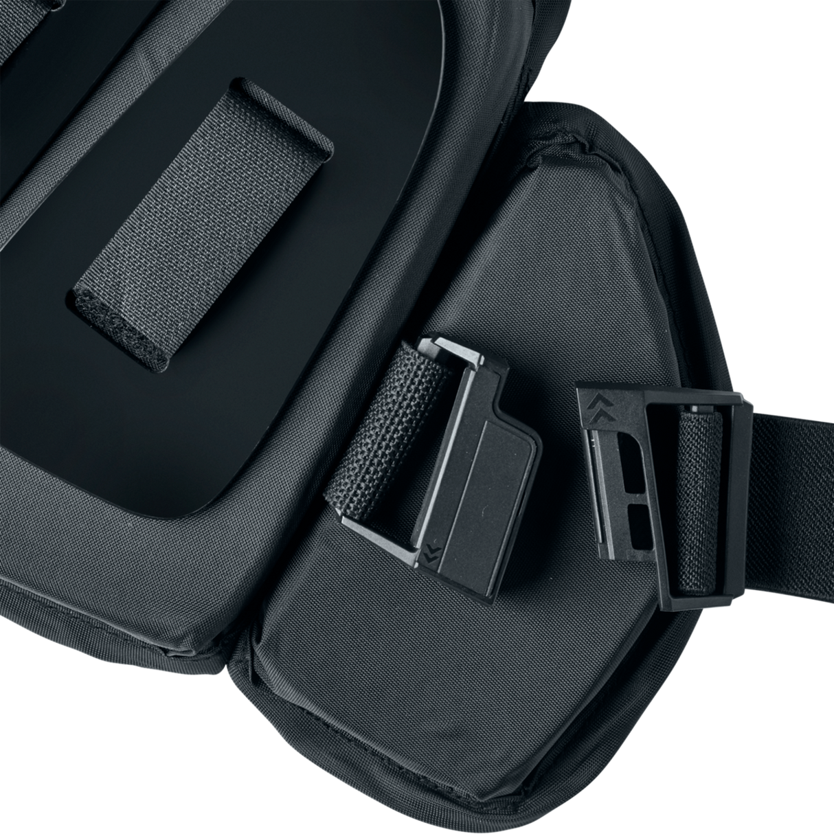 Wilson Pro 2 Air Management Umpire Chest Protector-3