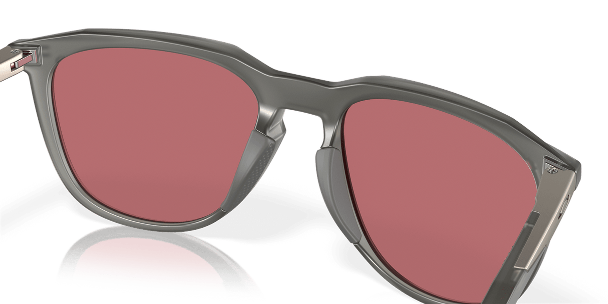 Oakley Thurso Sunglasses Unisex Accessories Sunglasses & Eyewear