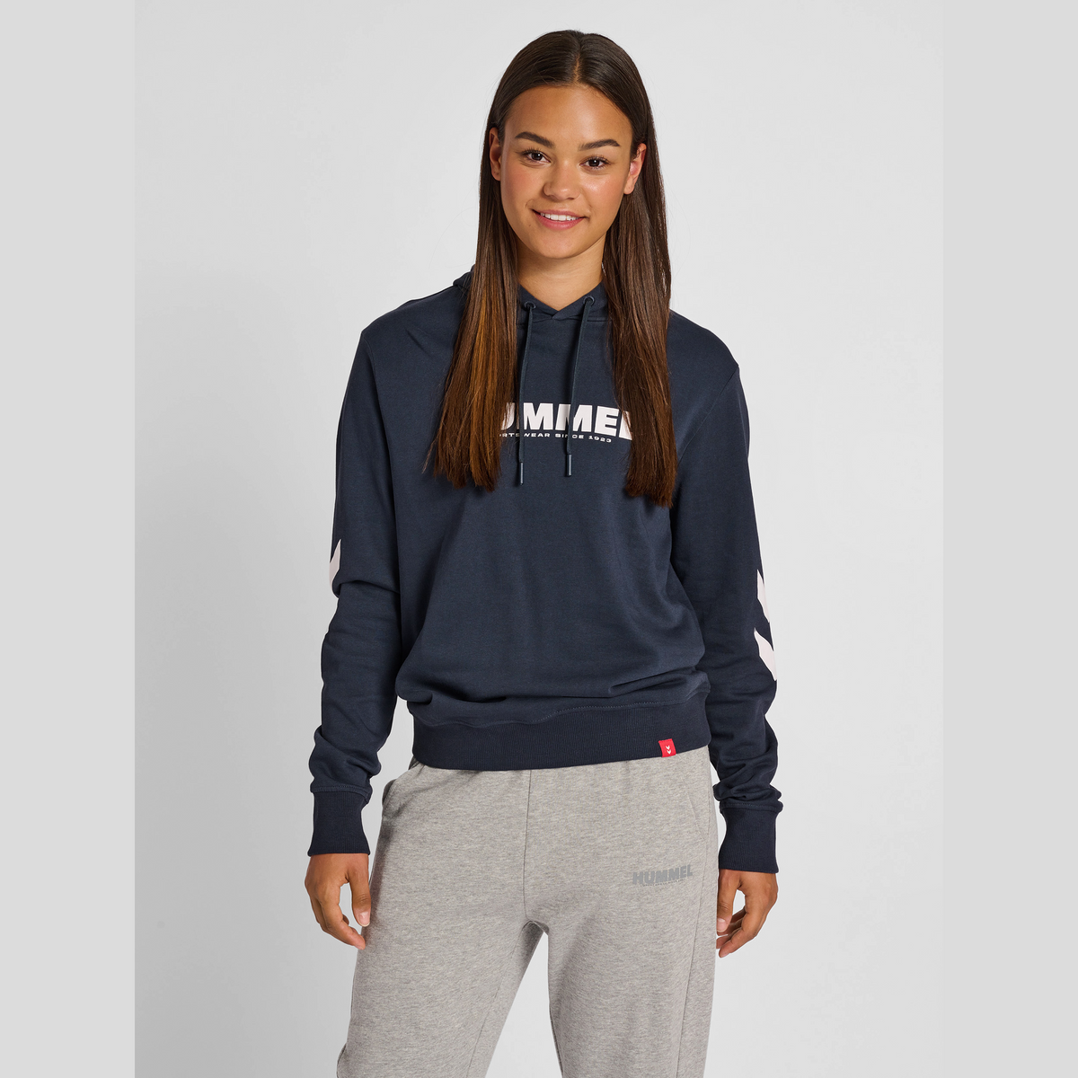 hummel Unisex Legacy Logo Hoodie-5