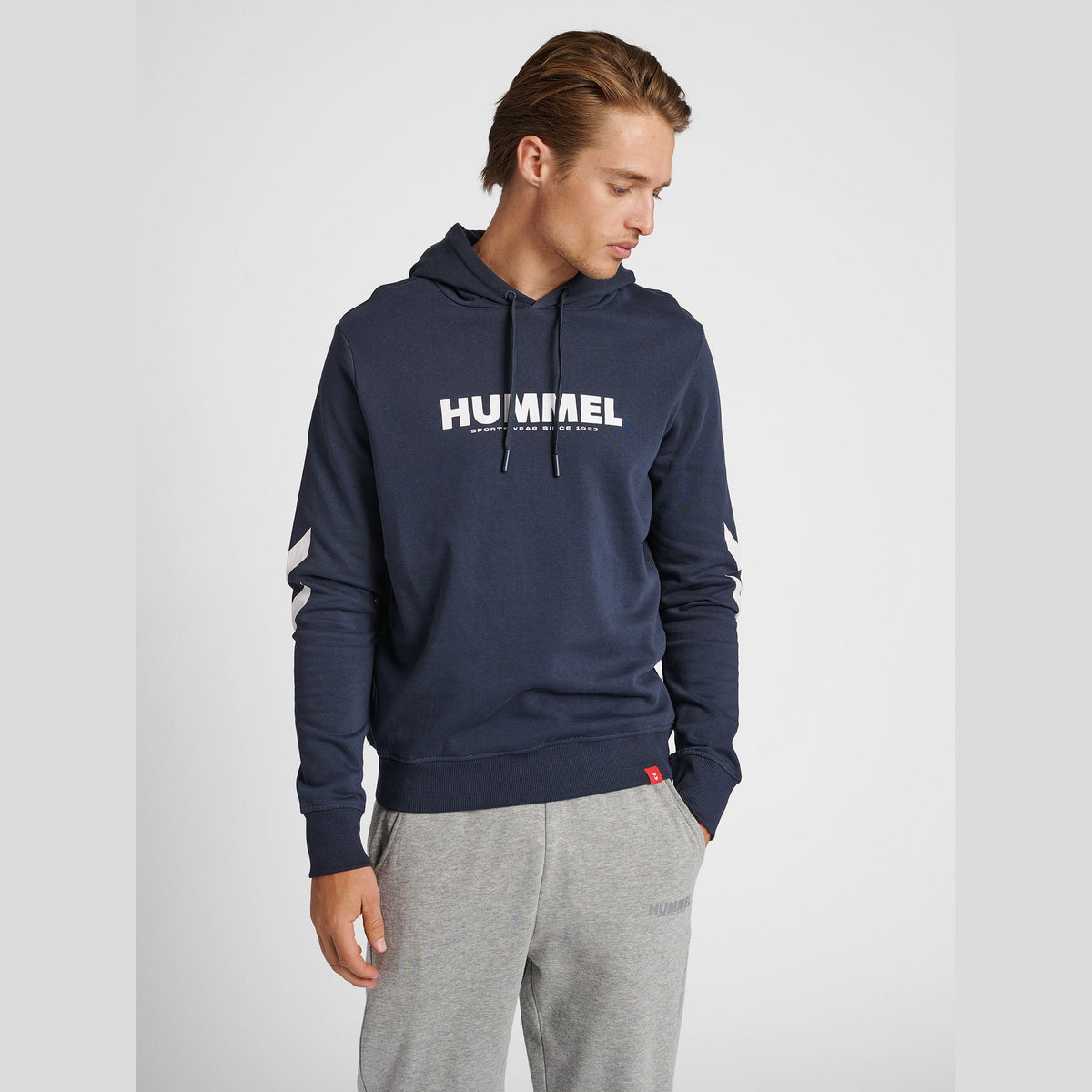 hummel Unisex Legacy Logo Hoodie-7