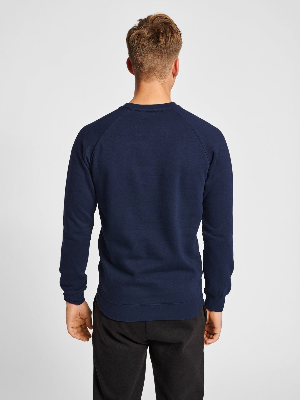 hummel Men's Red Classic Sweatshirt-6