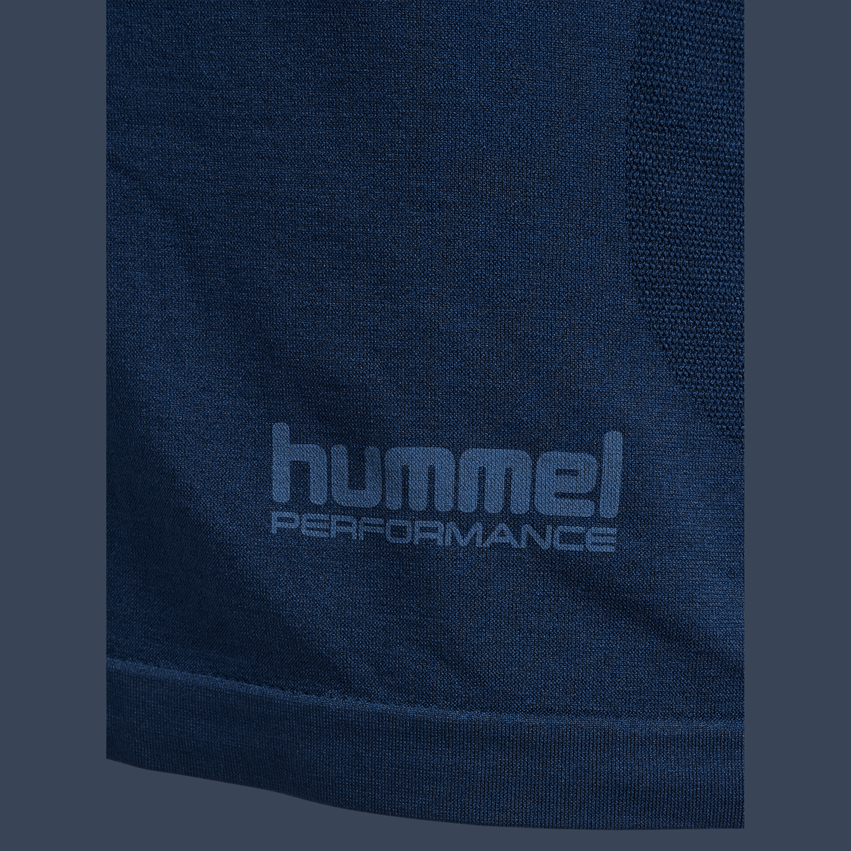 hummel Men's HIIT Seamless Long Sleeve T-Shirt-3