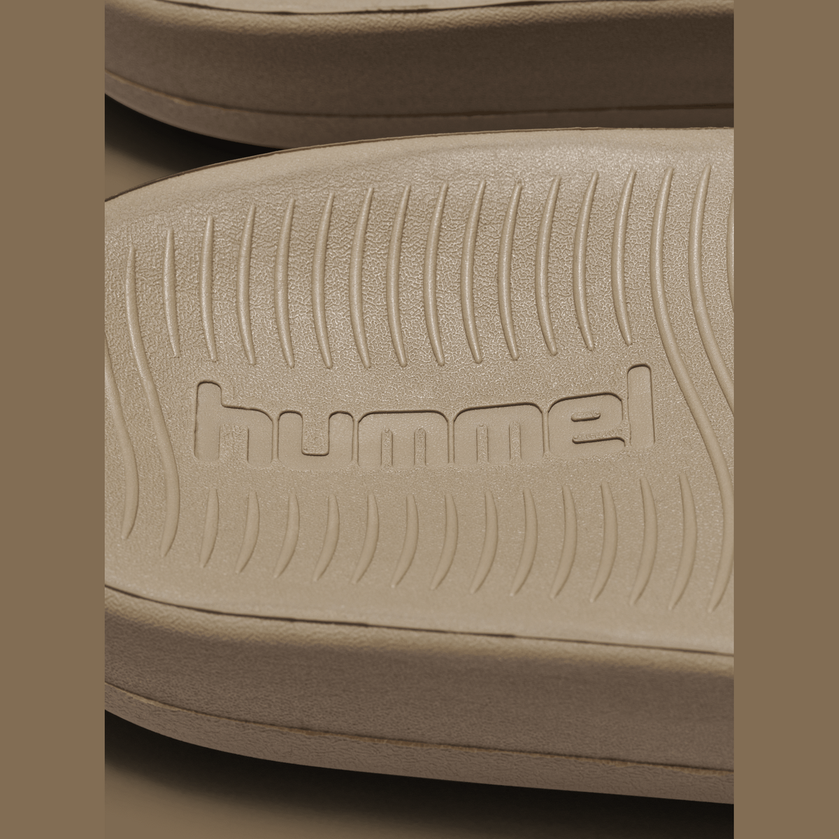 hummel Unisex Comfort Slide Jq-3