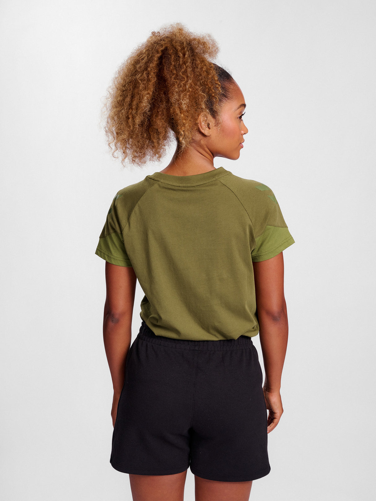 hummel Women's Travel Short Sleeve T-Shirt-6