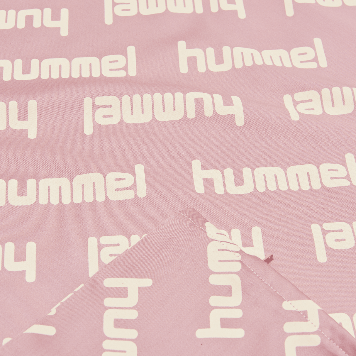 hummel Youth Pop Bedsheet-3