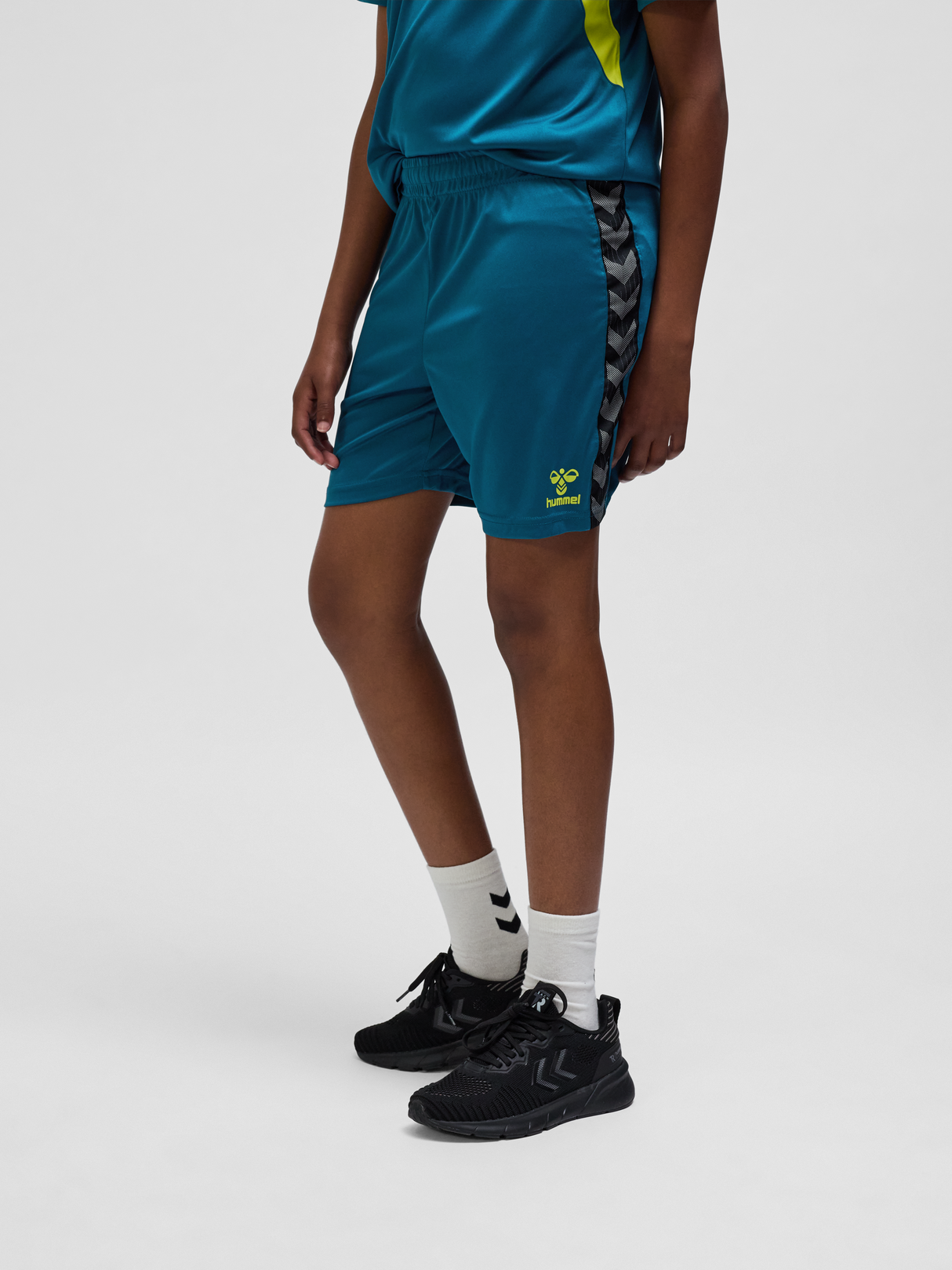 hummel Youth Authentic Polyester Shorts-5