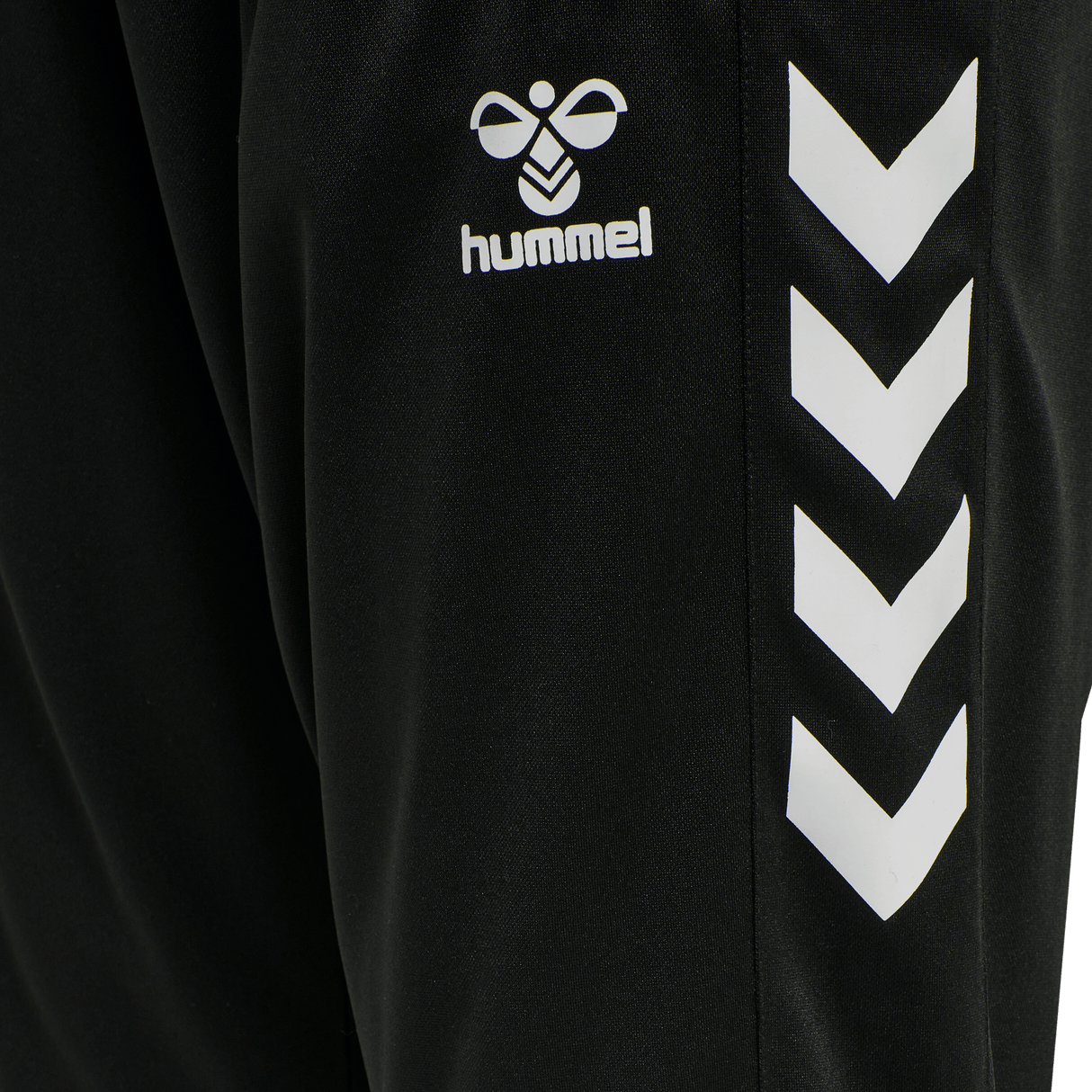 hummel Unisex Core Volley Poly Pants Shorts-3