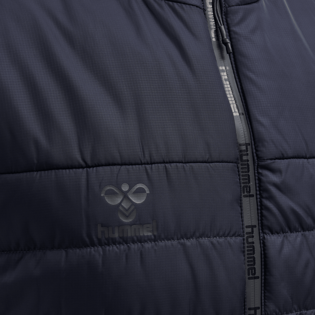 hummel Men's North Waistcoat-3
