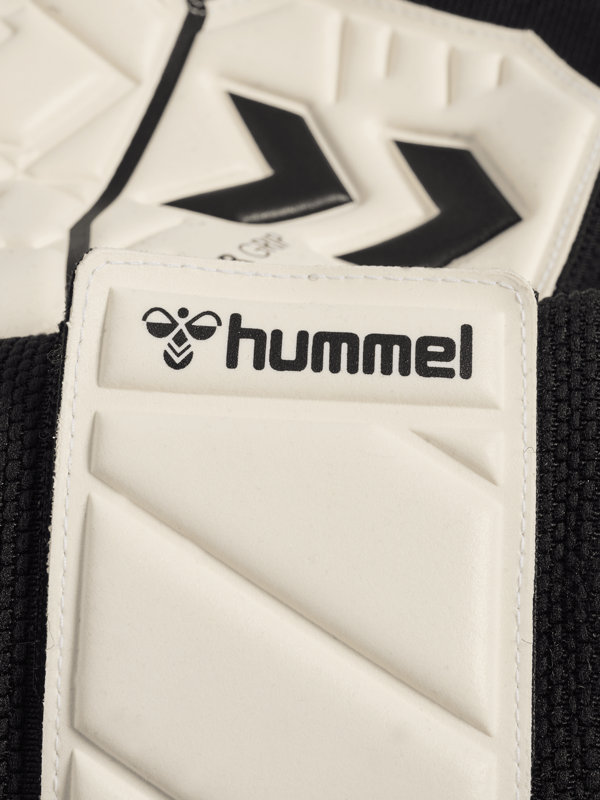 hummel Goalkeeper Gloves Super Grip-3
