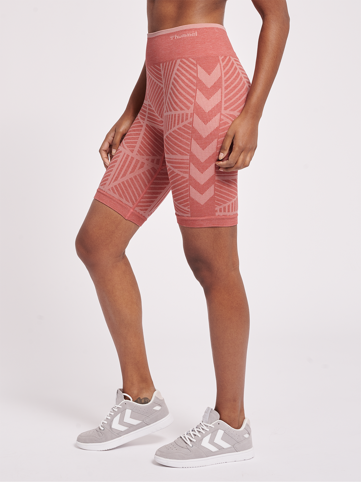 hummel Women's Mindful Training Energy Seamless Mid Waist Shorts-5
