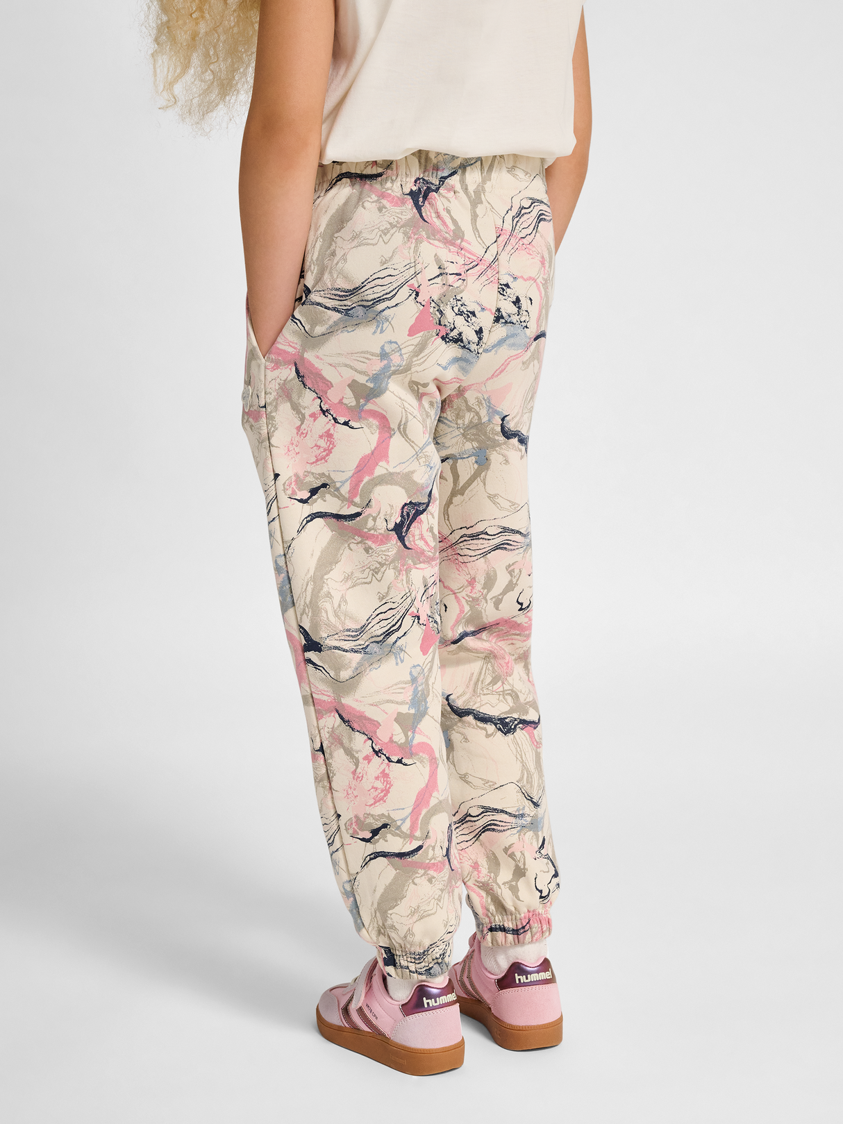 hummel Youth Loose AOP Adjustable Waist Pants-4