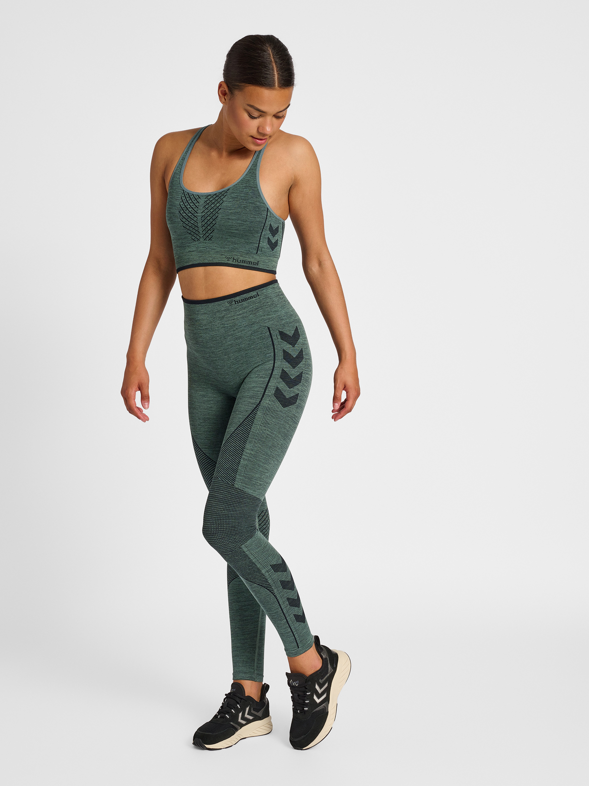 hummel Women's Mindful Training Aly Seamless High Waist Tights-3