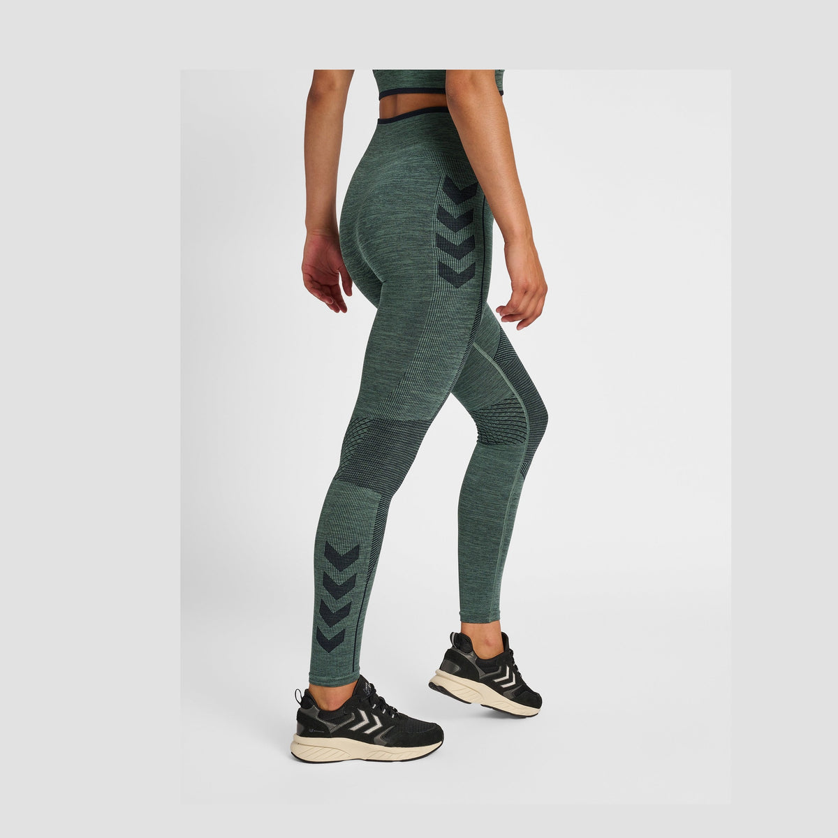 hummel Women's Mindful Training Aly Seamless High Waist Tights-2
