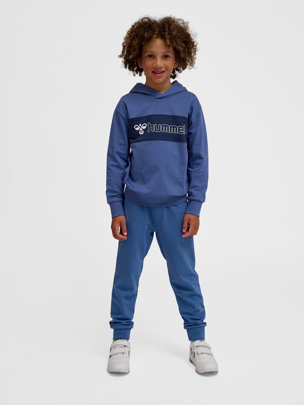 hummel Youth Atlas Hoodie-6
