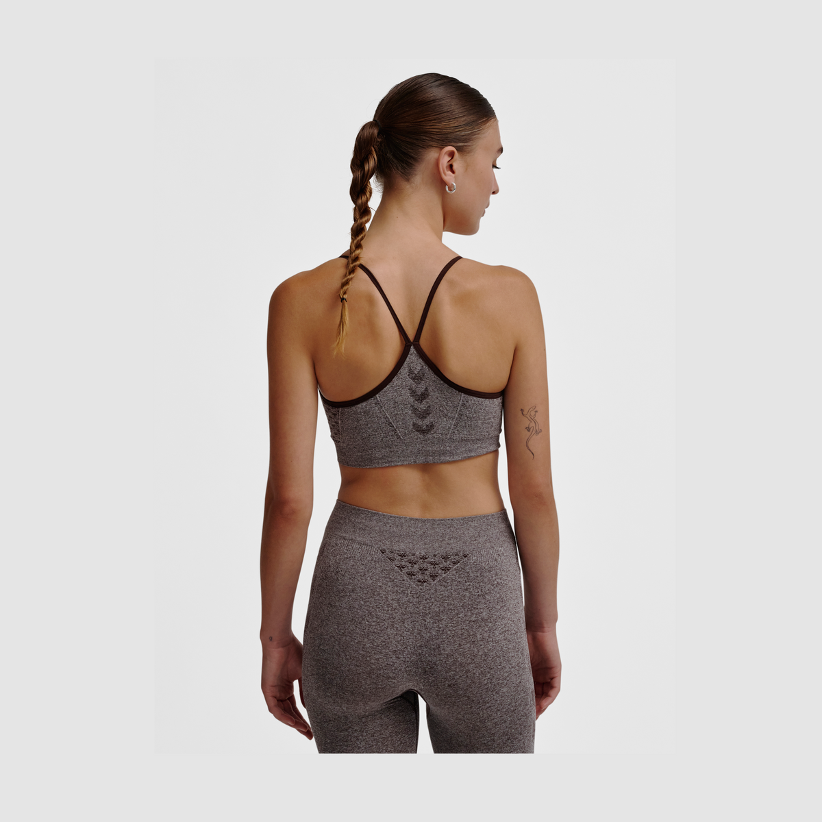 hummel Women's Ci Seamless Scrunch Sports Bra-5