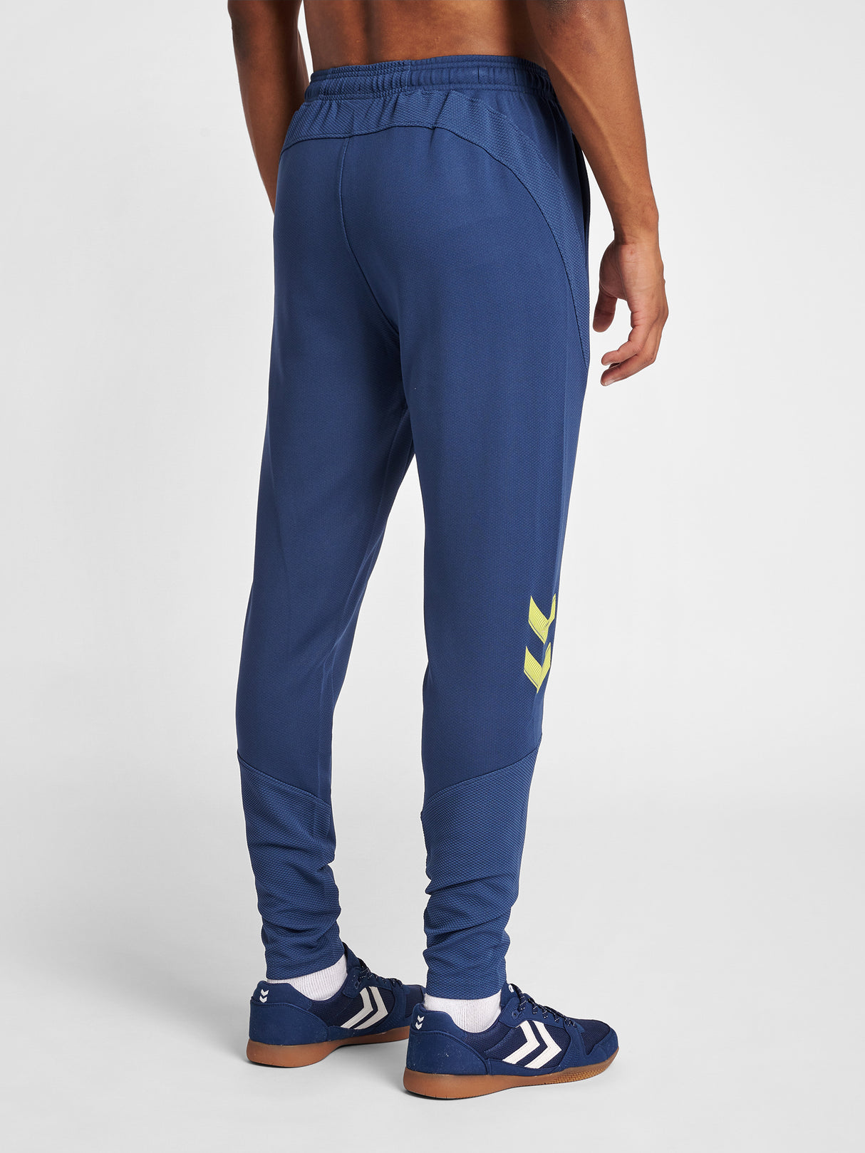 hummel Men's Lead Soccer Pants-6