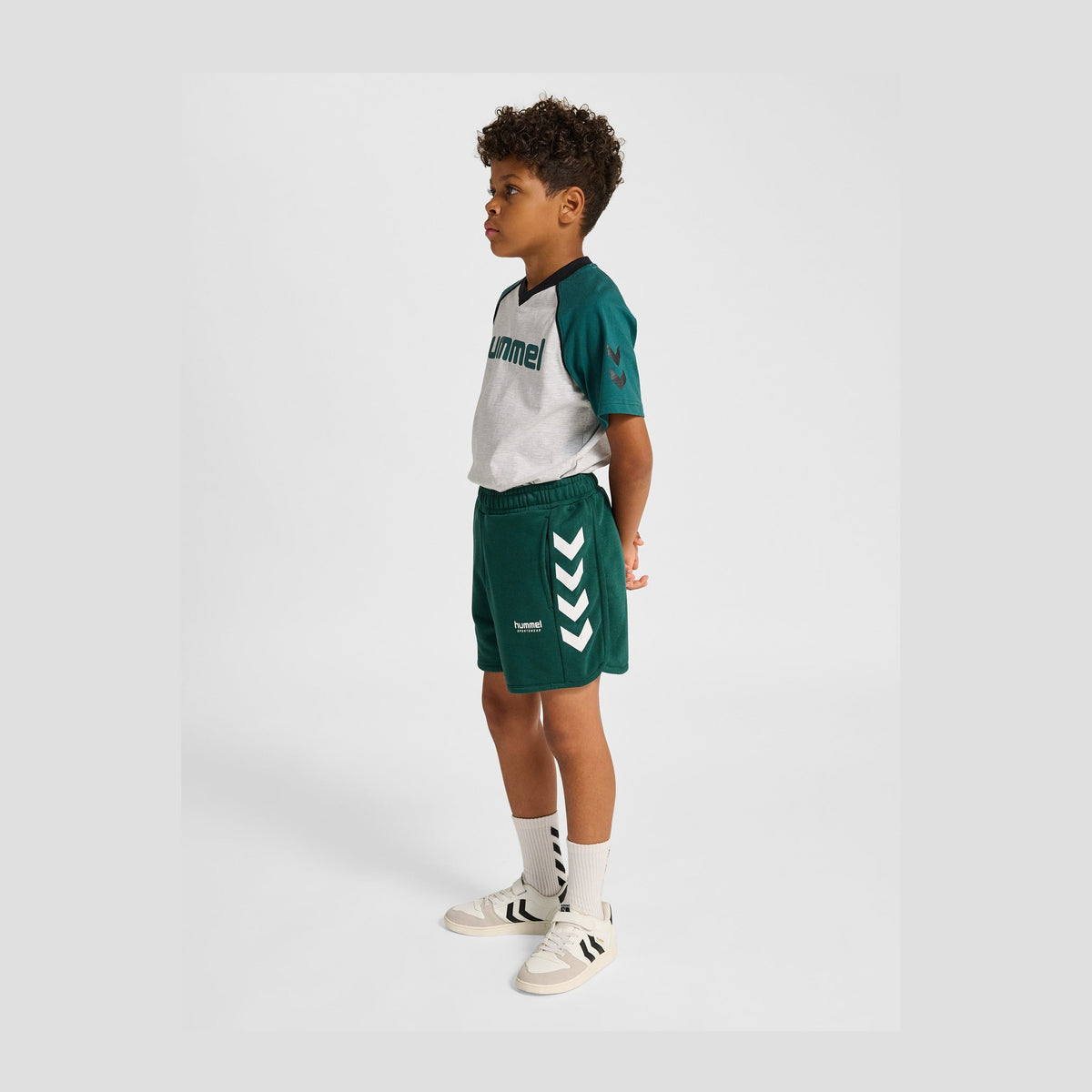 hummel Youth Loose Willy Shorts-6