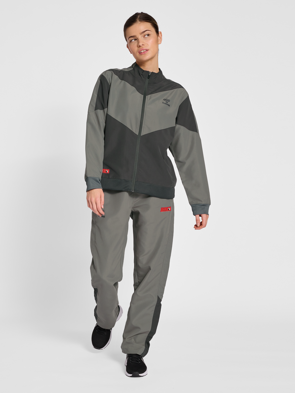 hummel Women's Pro Grid Walk Out Jacket-4