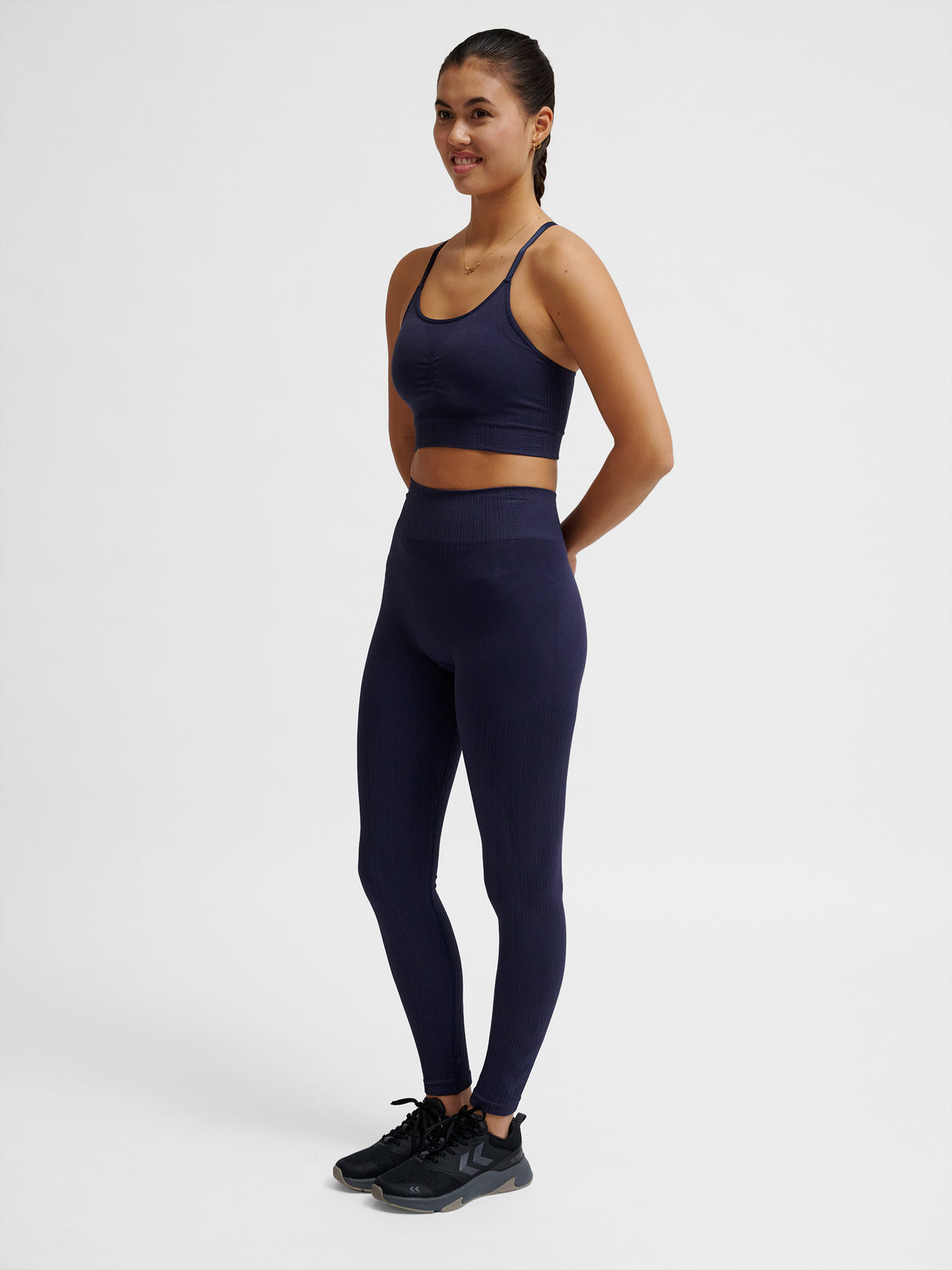 hummel Women's Mindful Training Define Seamless Scrunch Tights-7