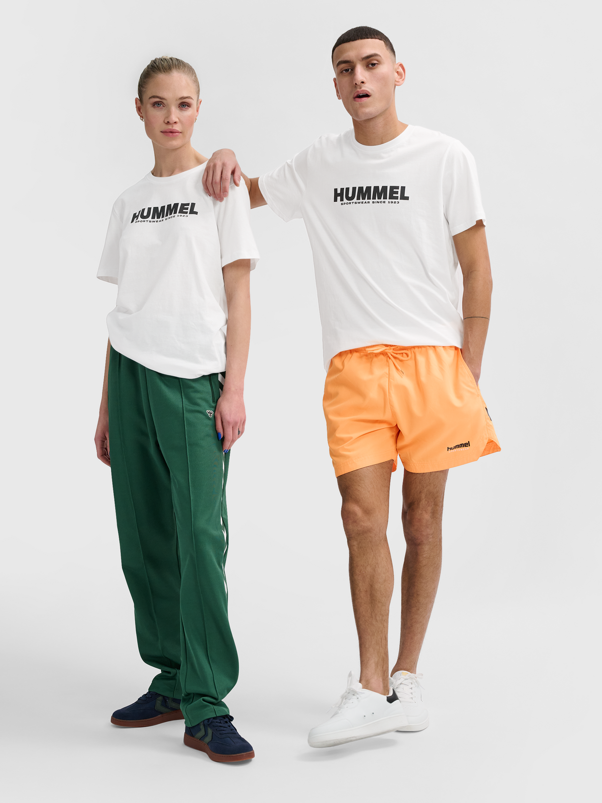 hummel Unisex Legacy T-Shirt-5