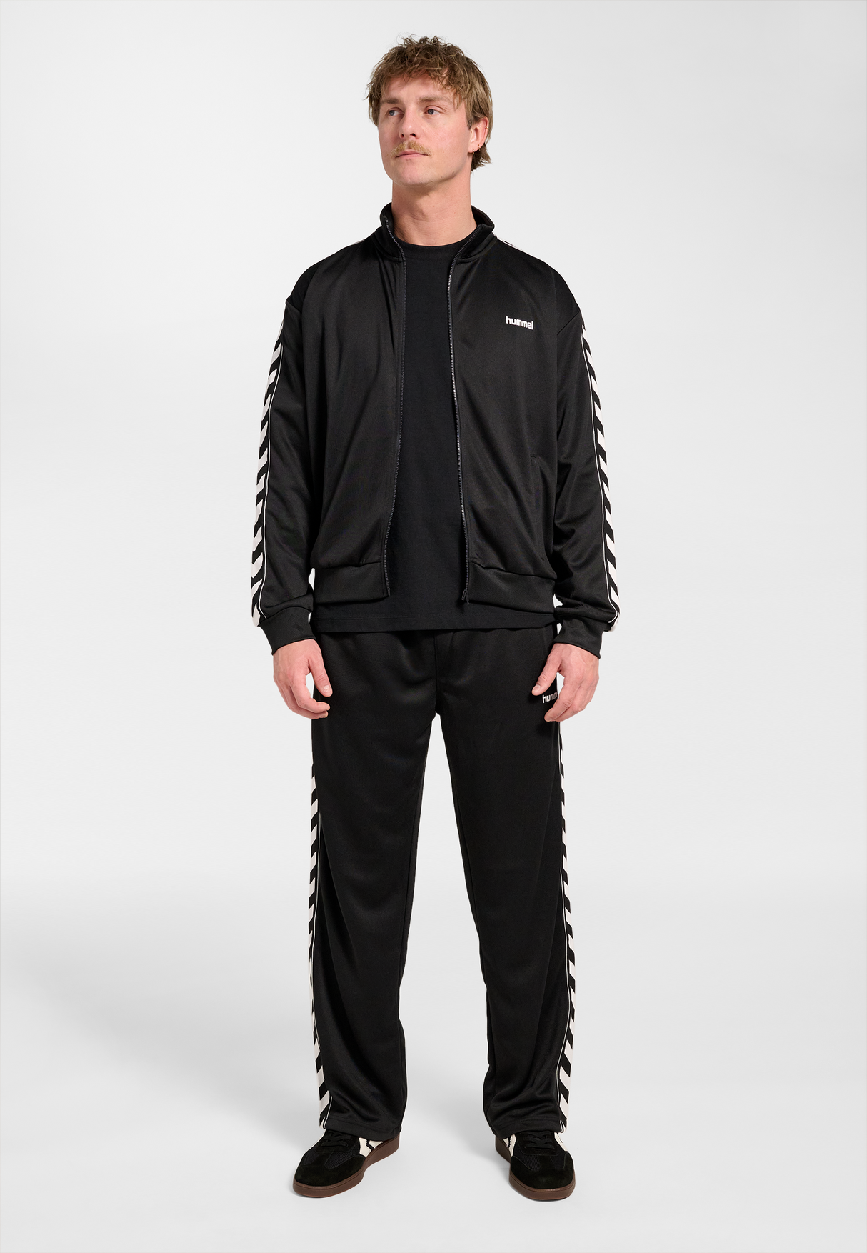hummel Unisex Club Chevron Track Top-6