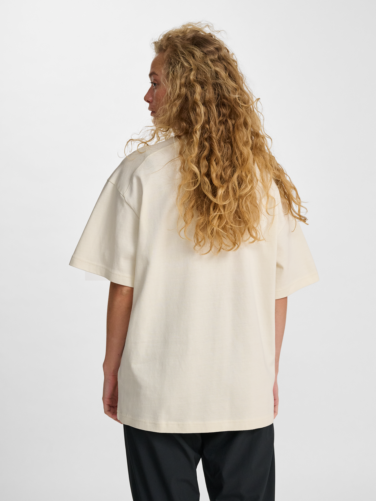 hummel Unisex Loose Short Sleeve T-Shirt Sw-4