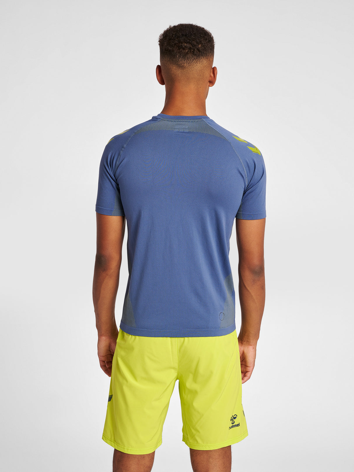hummel Men's Lead Pro Seamless Training Jrs-6