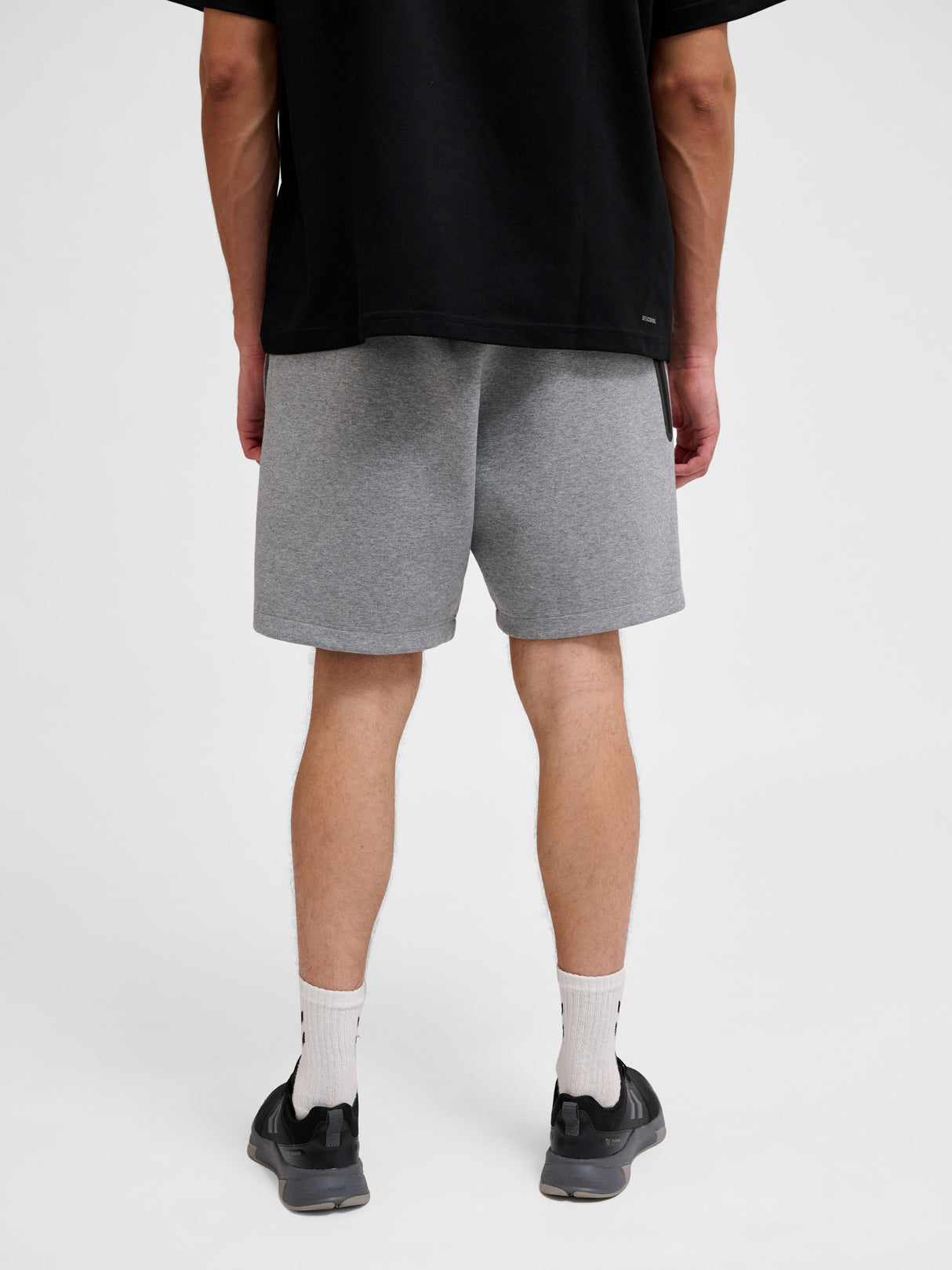 hummel Unisex Tech Fleece Shorts-7