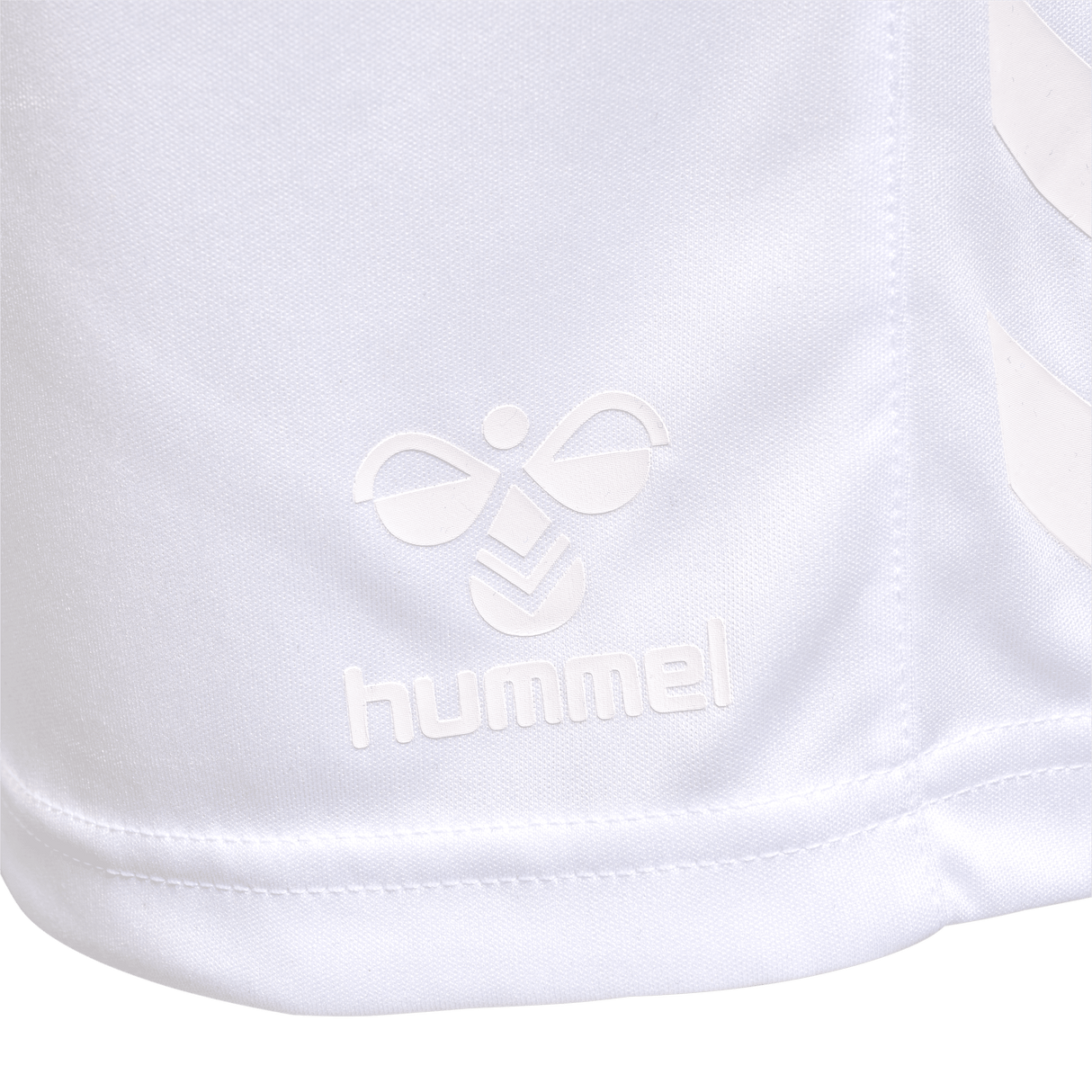 hummel Youth Core XK Poly Shorts-3