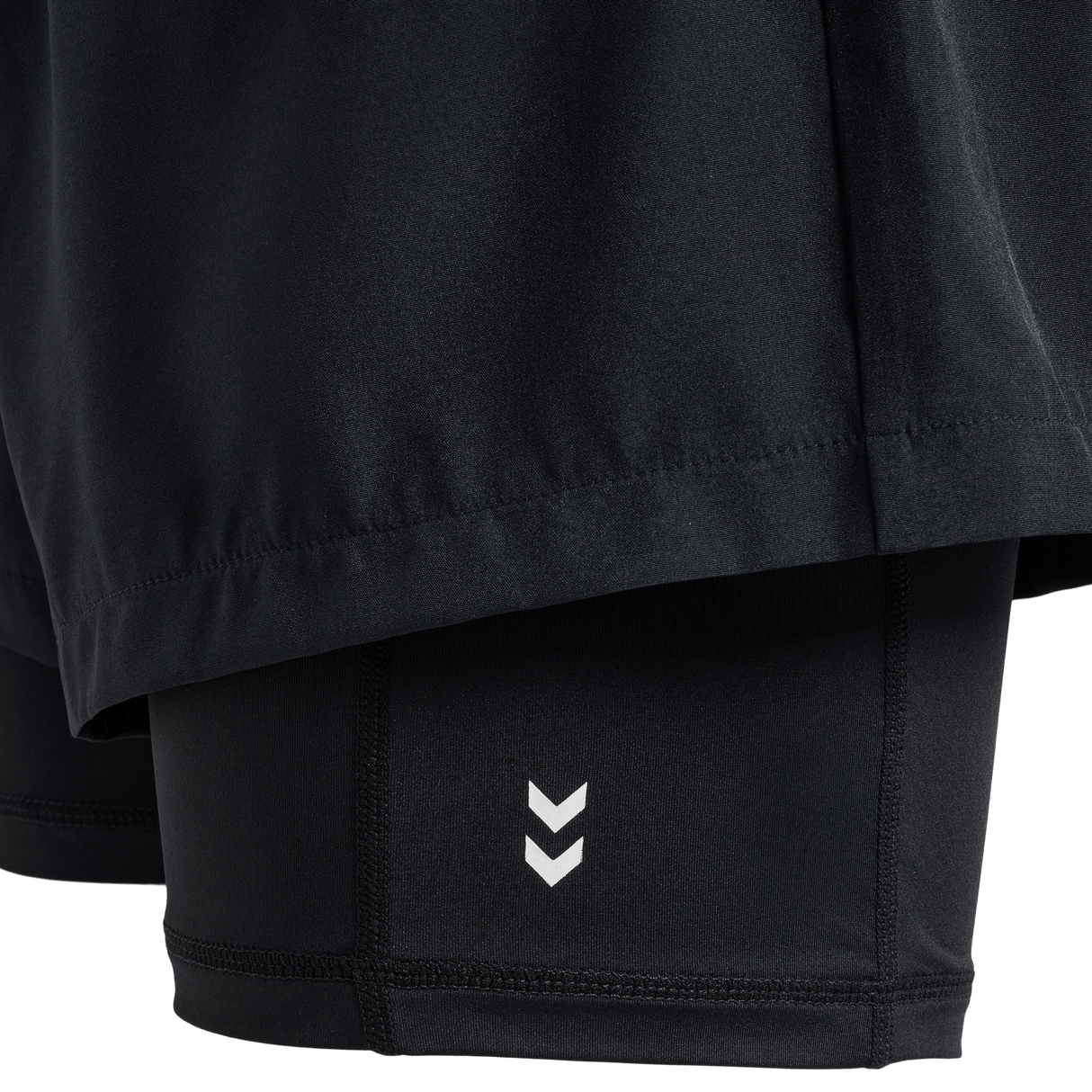 hummel Women's Mindful Training Fly 2 In 1 Shorts-3