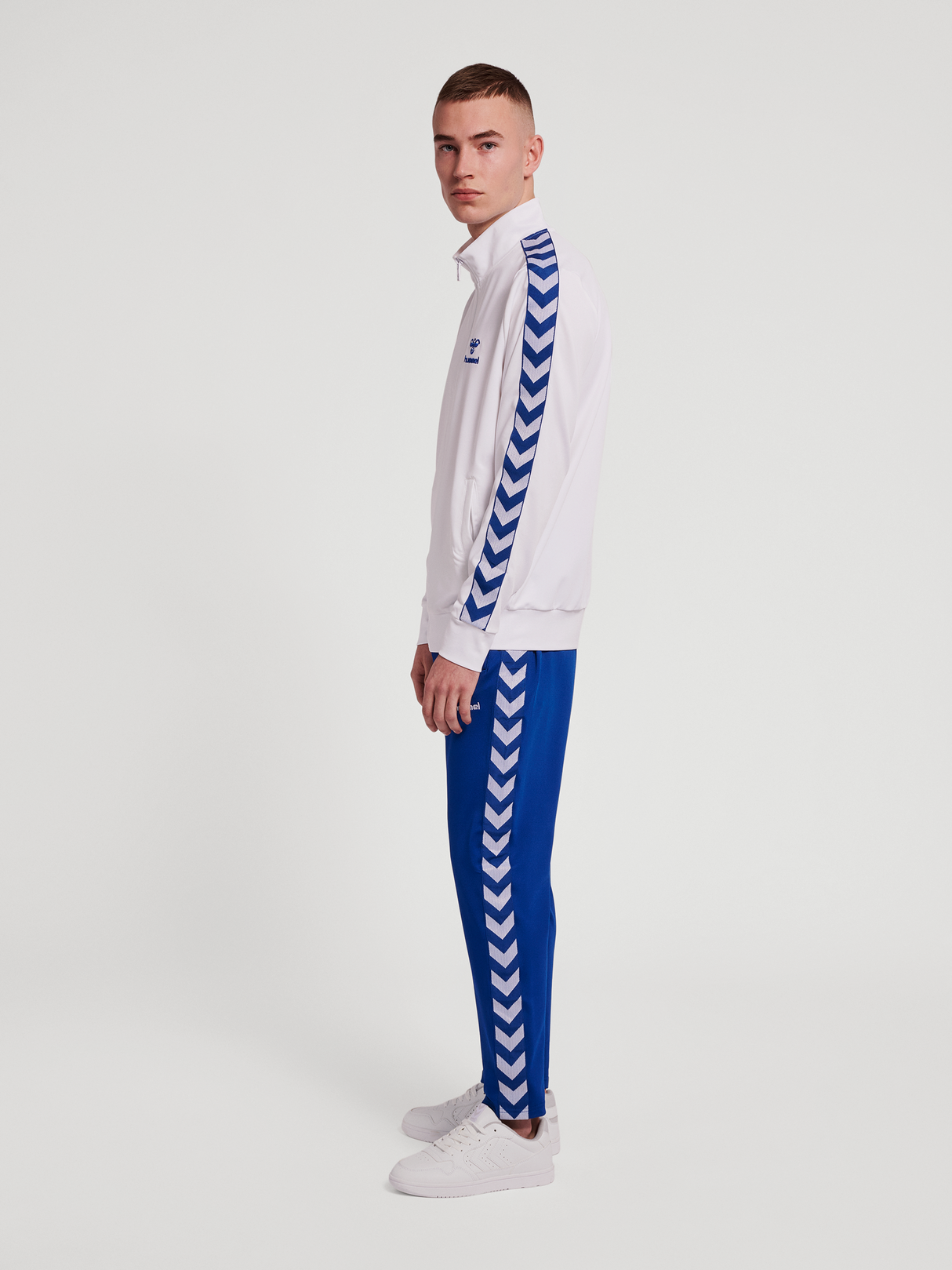 hummel Men's Nathan 2.0 Tapered Pants-4