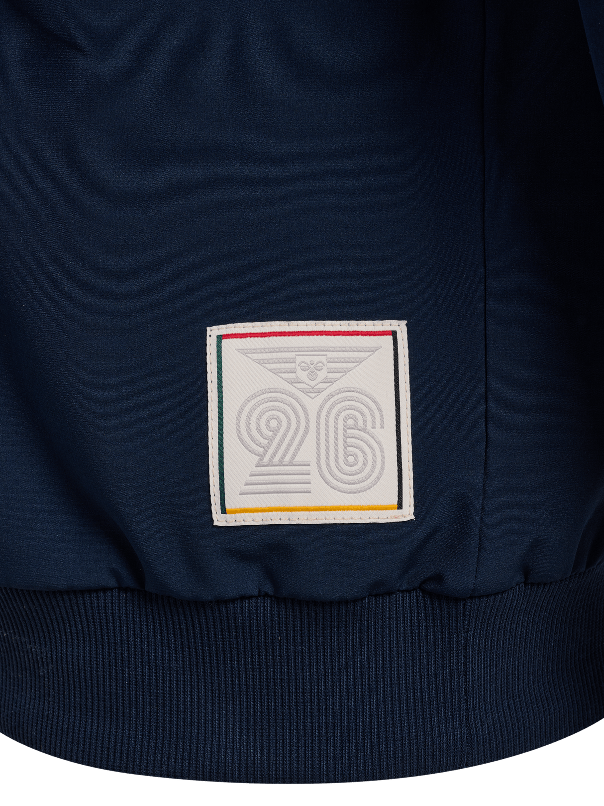 hummel Unisex World 26 Crew Tech-4