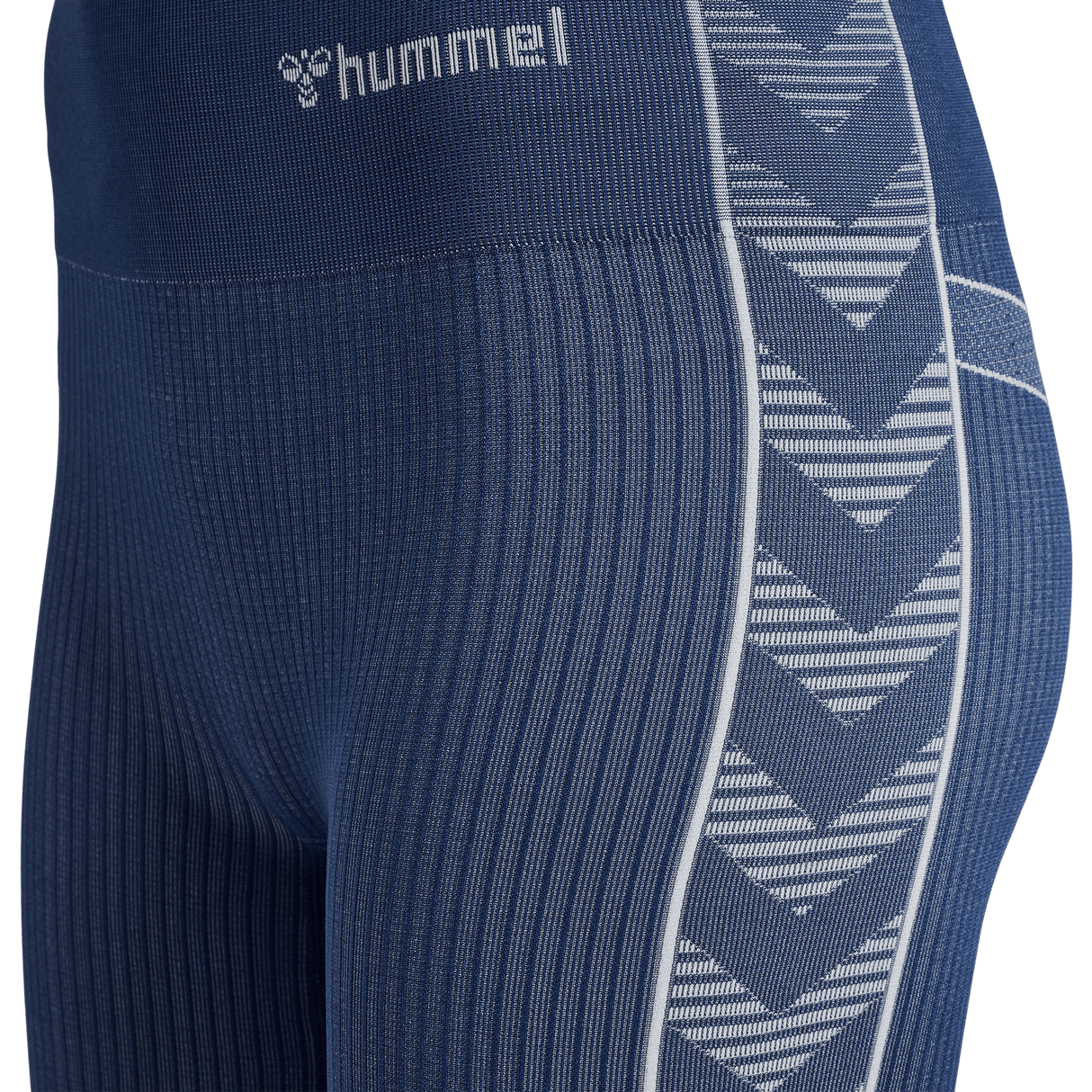 hummel Women's Mindful Training Blaze Seamless Mid Waist Shorts-3