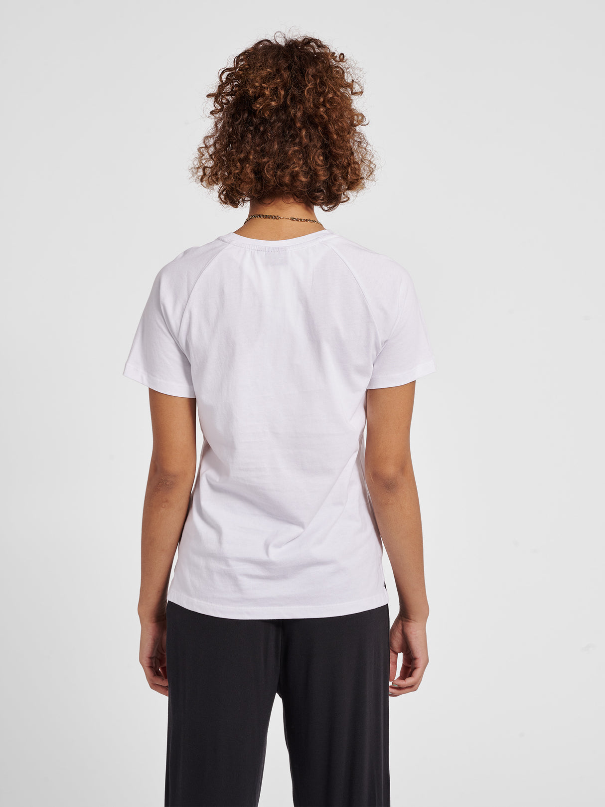 hummel Women's Noni 2.0 T-Shirt-6