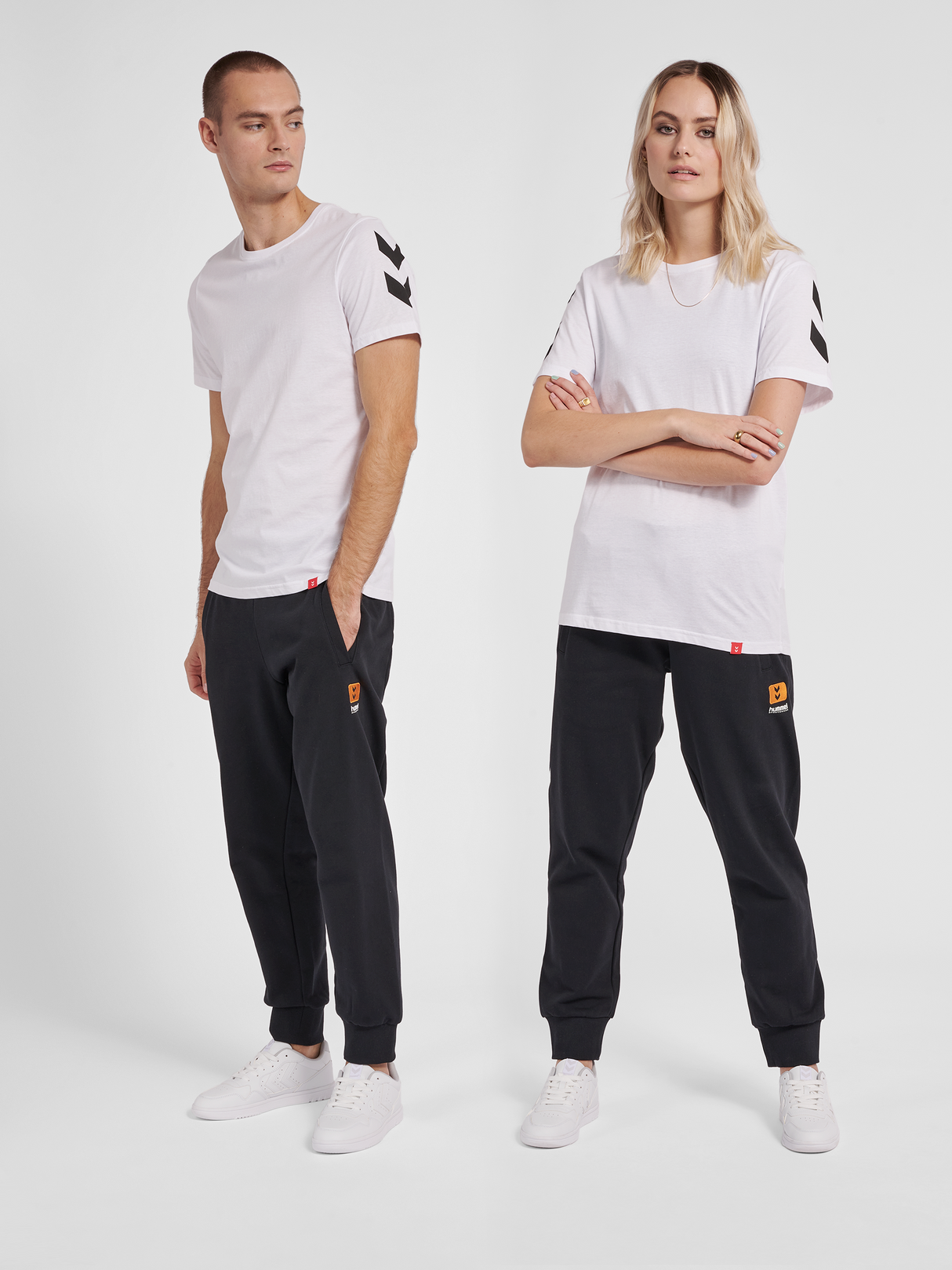 hummel Unisex Legacy Chevron T-Shirt-5