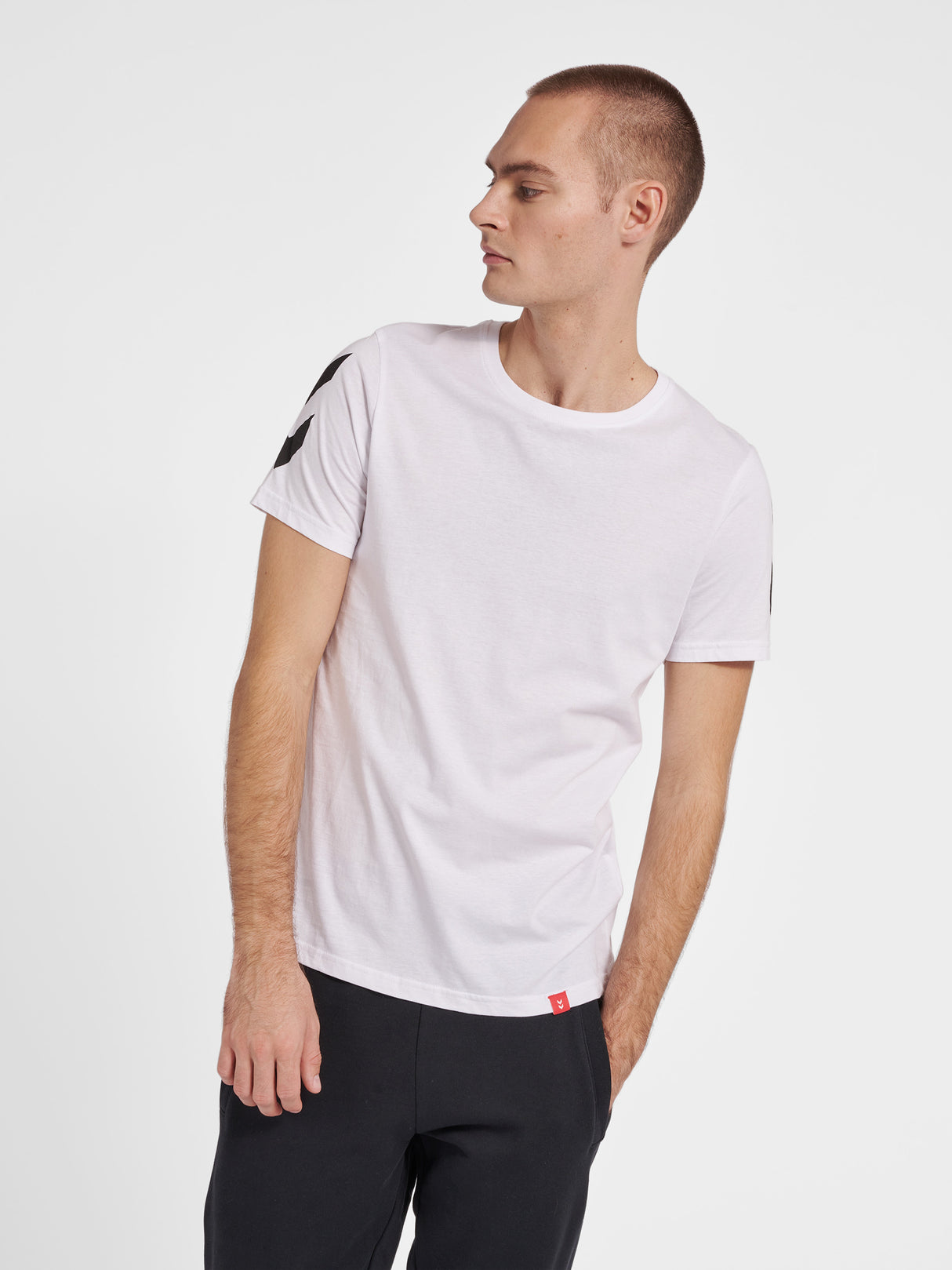 hummel Unisex Legacy Chevron T-Shirt-6