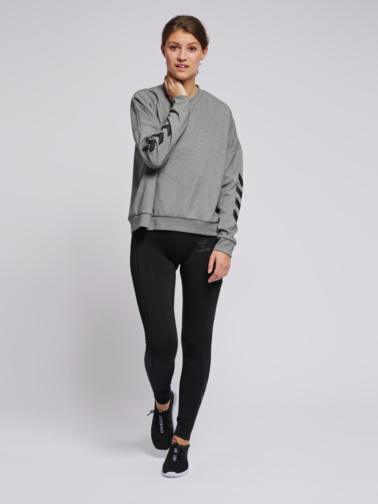 hummel Women's Essi Sweatshirt-4