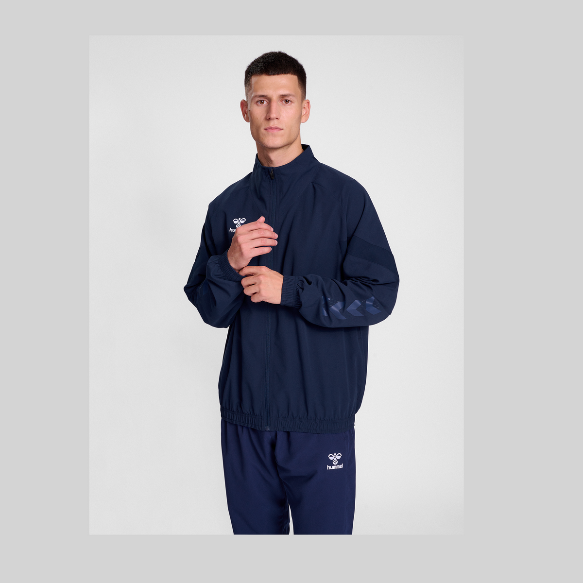 hummel Men's Travel Woven Jacket-6