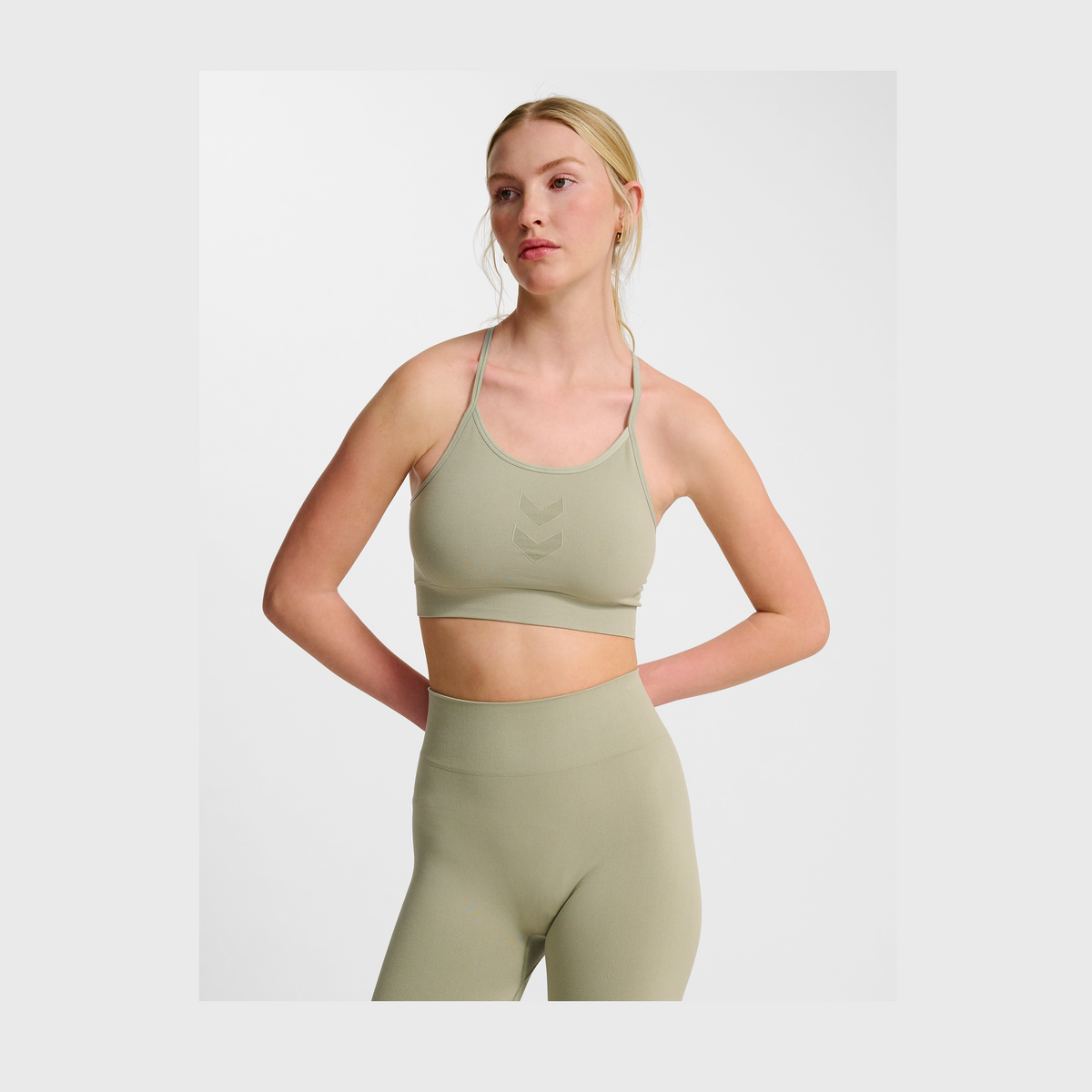 hummel Women's HIIT Seamless Bra-5