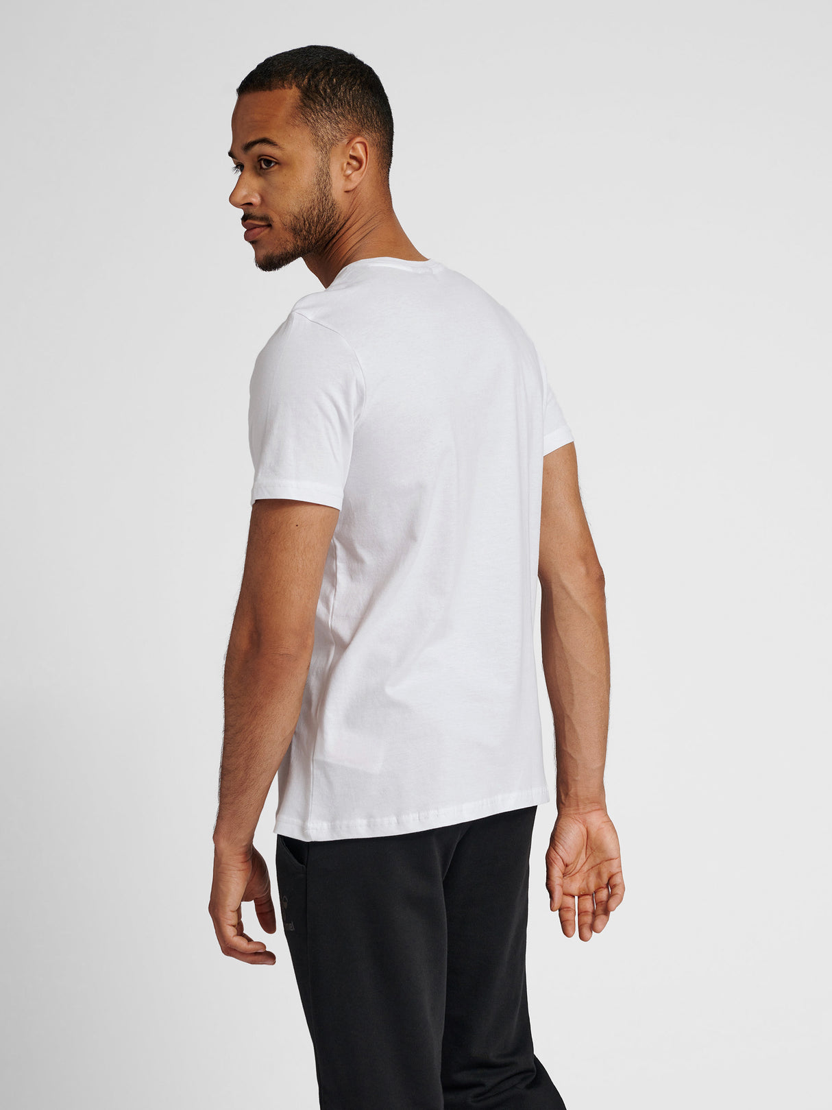 hummel Men's Isam 2.0 T-Shirt-6