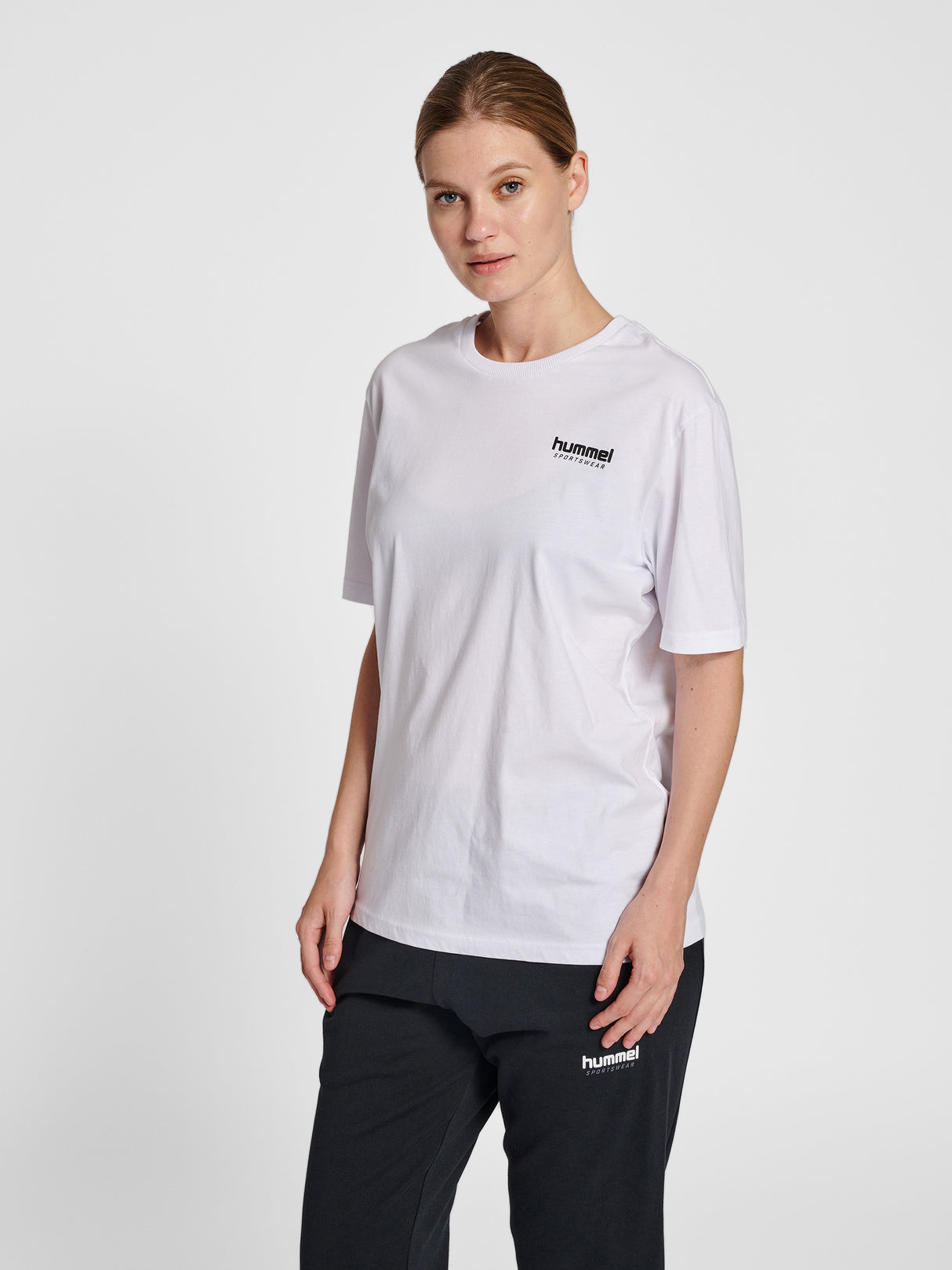 hummel Unisex Legacy Jose T-Shirt-6