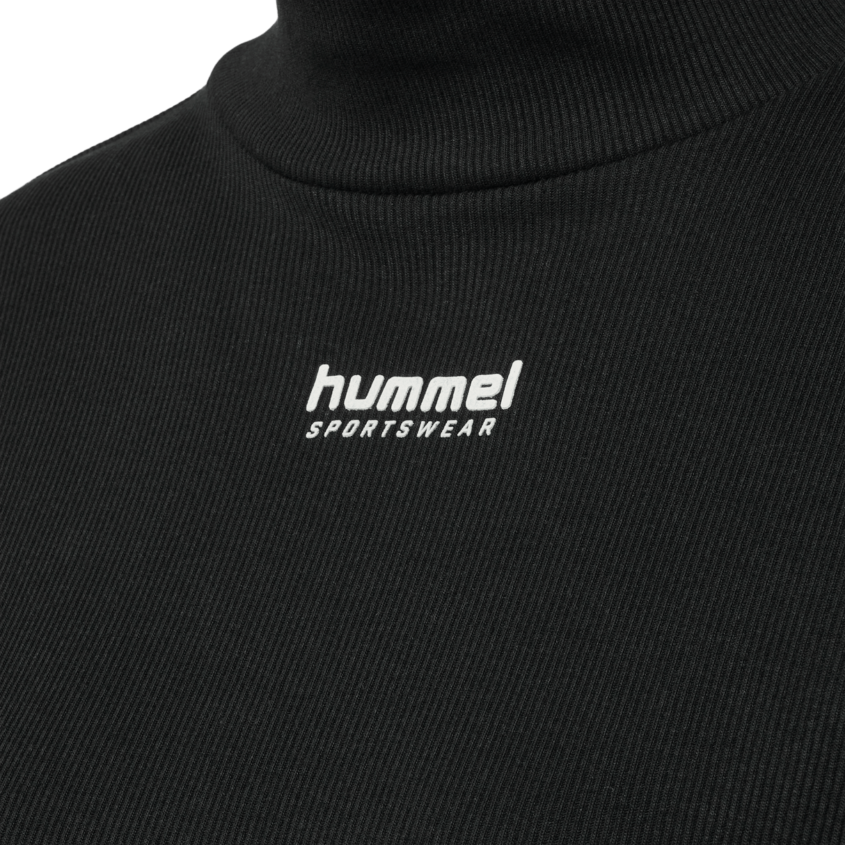 hummel Women's Legacy Gisa Turtleneck-3